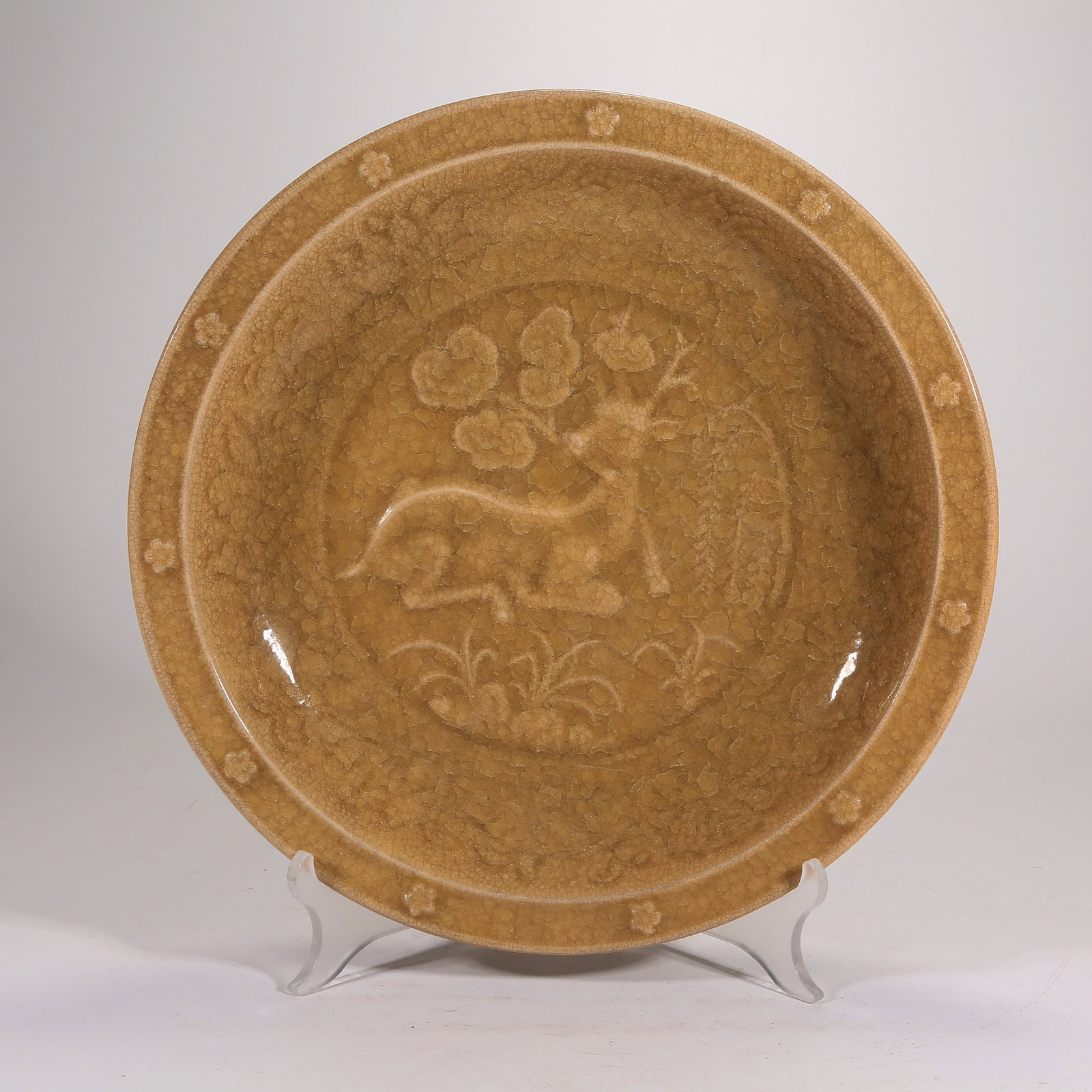 A YELLOW-GLAZED DEER HOLDING LINGZHI DISH (1 of 7)