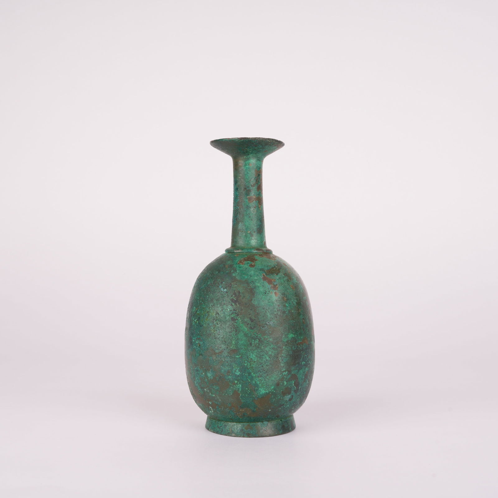 A BRONZE WATER PURIFICATION VESSEL, TANG DYNASTY (1 of 9)