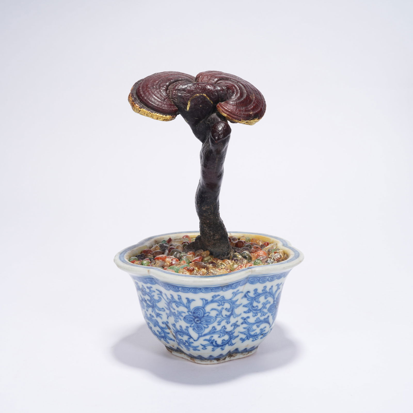 A BLUE-AND-WHITE PORCELAIN LINGZHI BONSAI WITH SCROLLING BRANCH DESIGN: Blue-and-White Porcelain Lingzhi Bonsai with Scrolling Branch Design