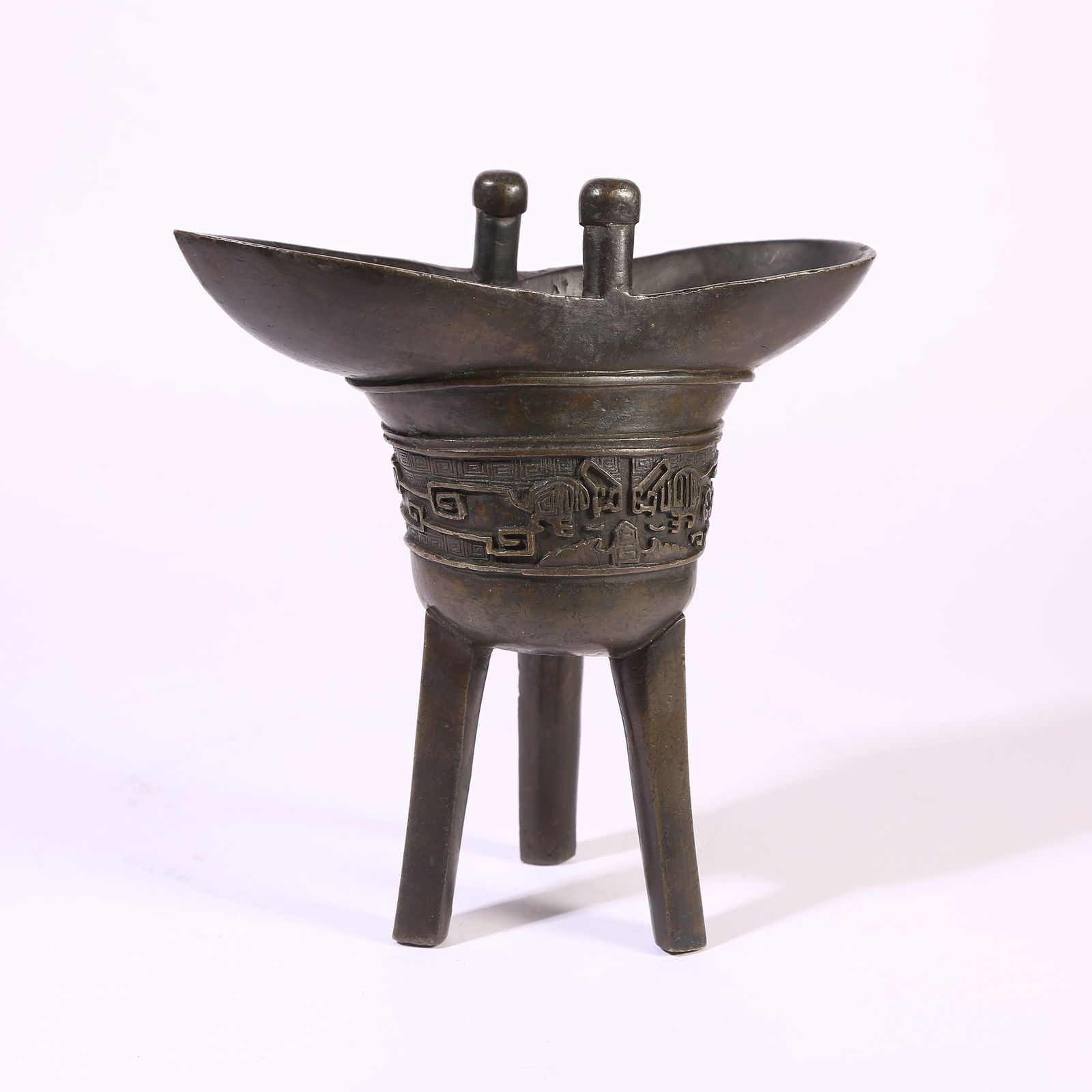 A OFFICIAL-RANK BRONZE WINE CUP: Official-Rank Bronze Wine Cup