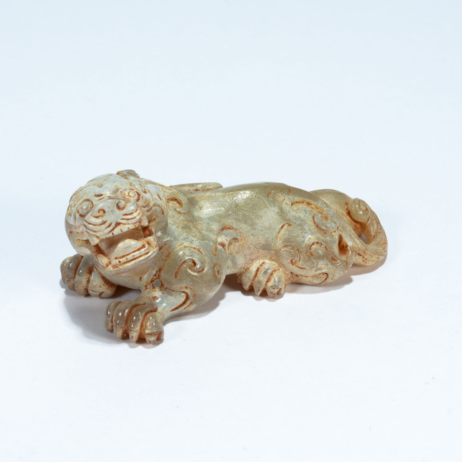 A ARCHAIC JADE CARVED AUSPICIOUS BEAST ORNAMENT (1 of 10)