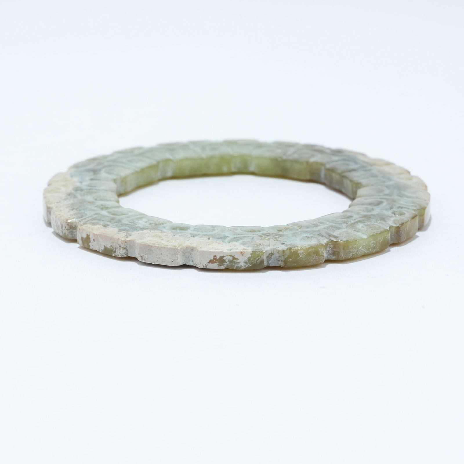 A ARCHAIC JADE RING - 4