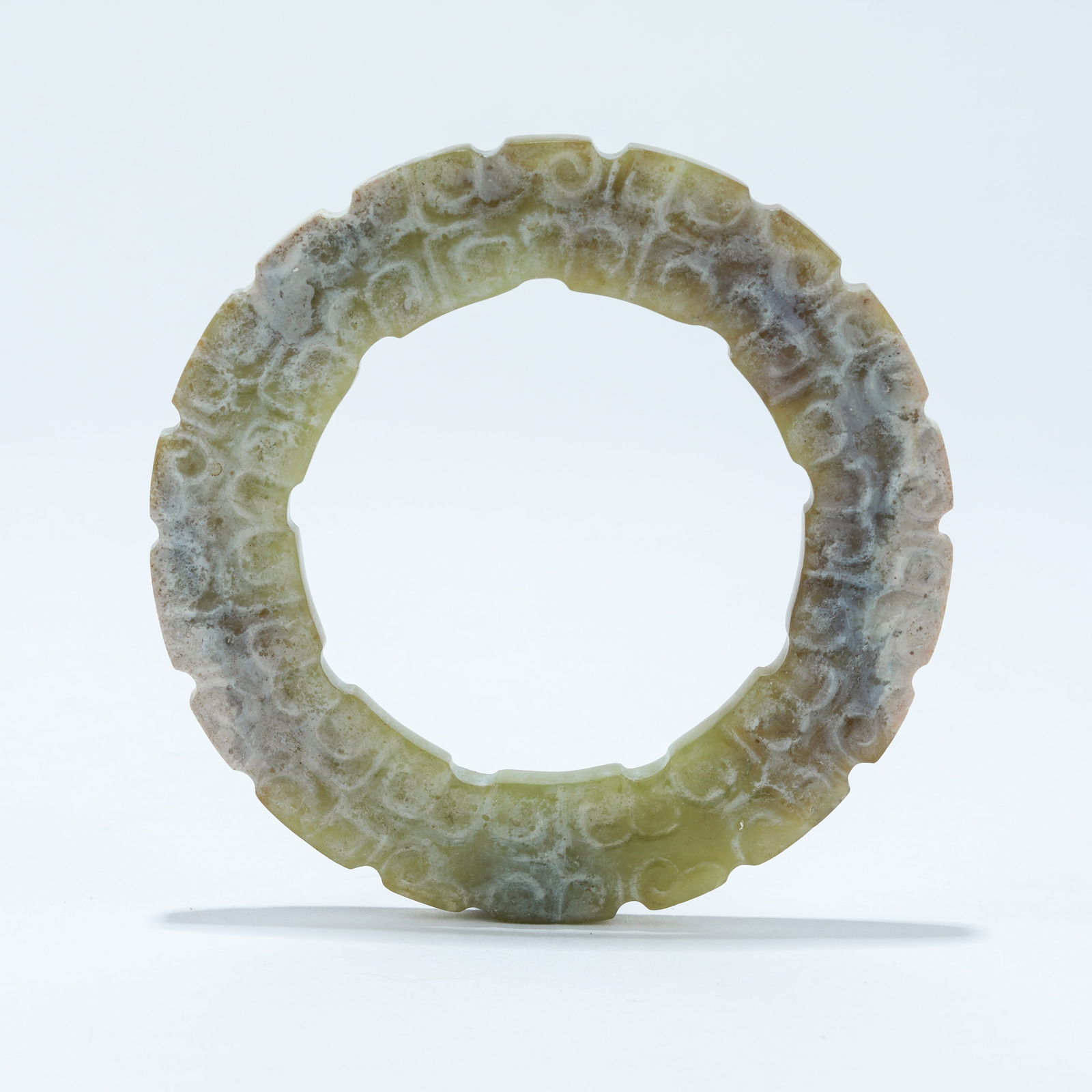 A ARCHAIC JADE RING - 9