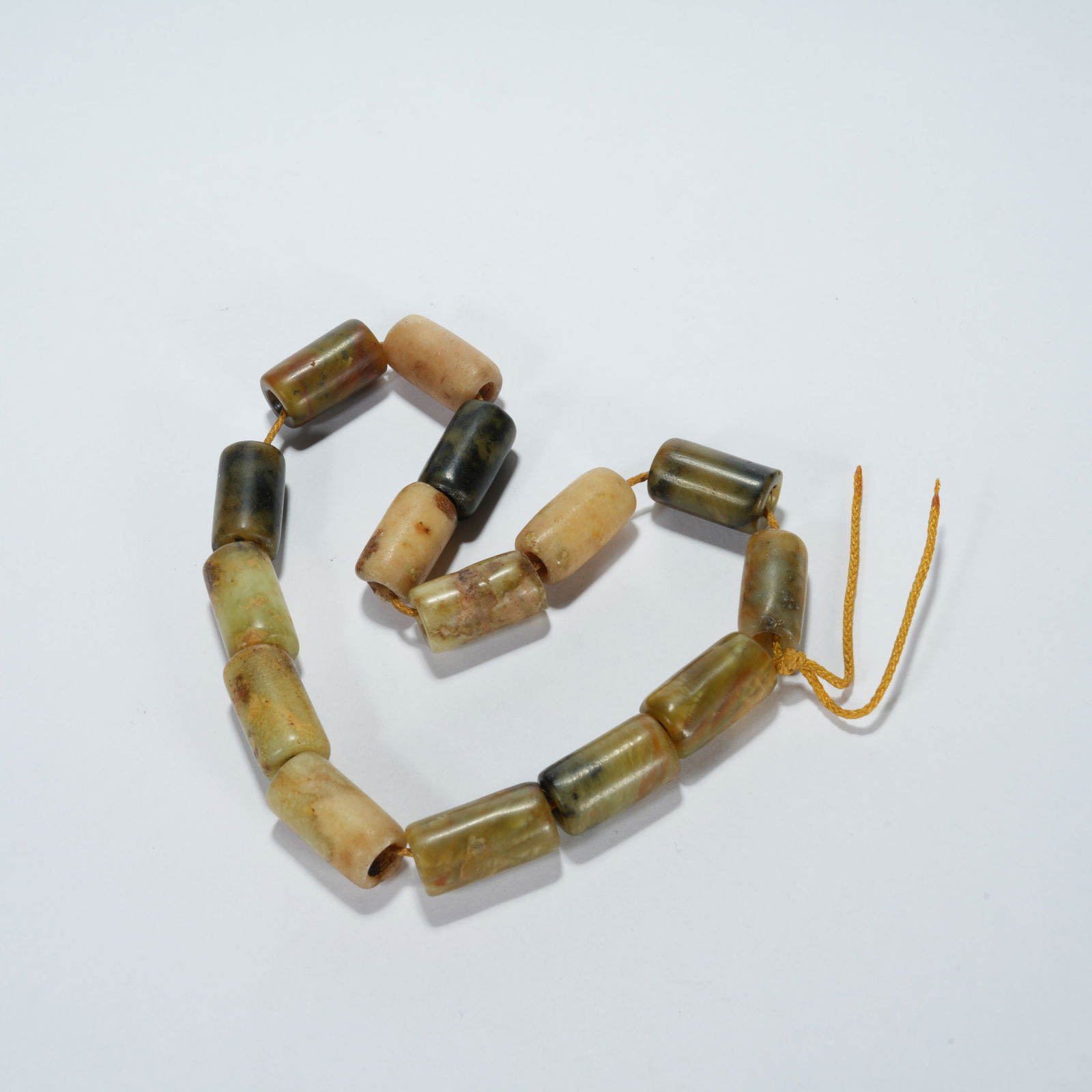 A ANCIENT JADE BRACELET - 7