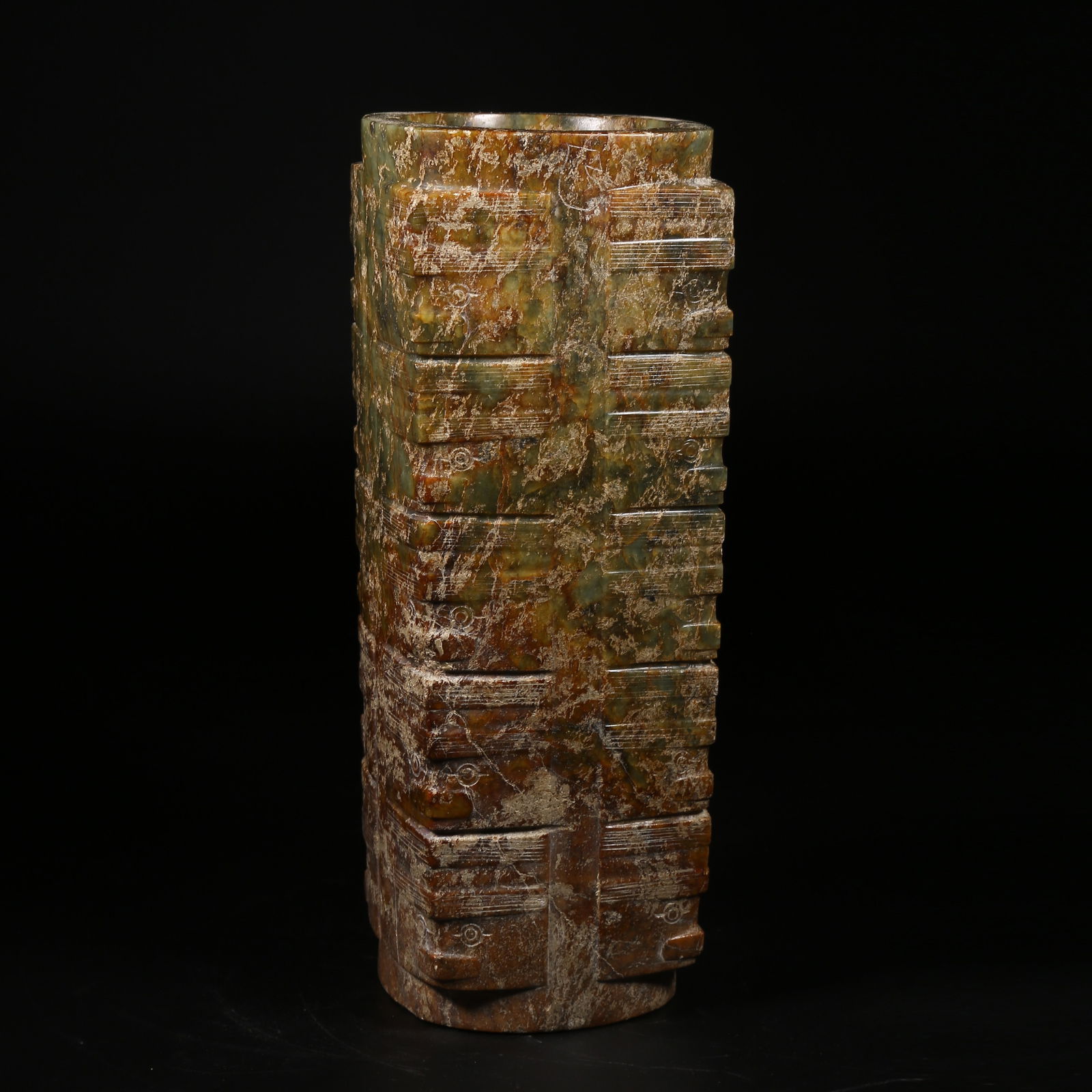 A HIGH-ANTIQUITY JADE CONG (1 of 8)