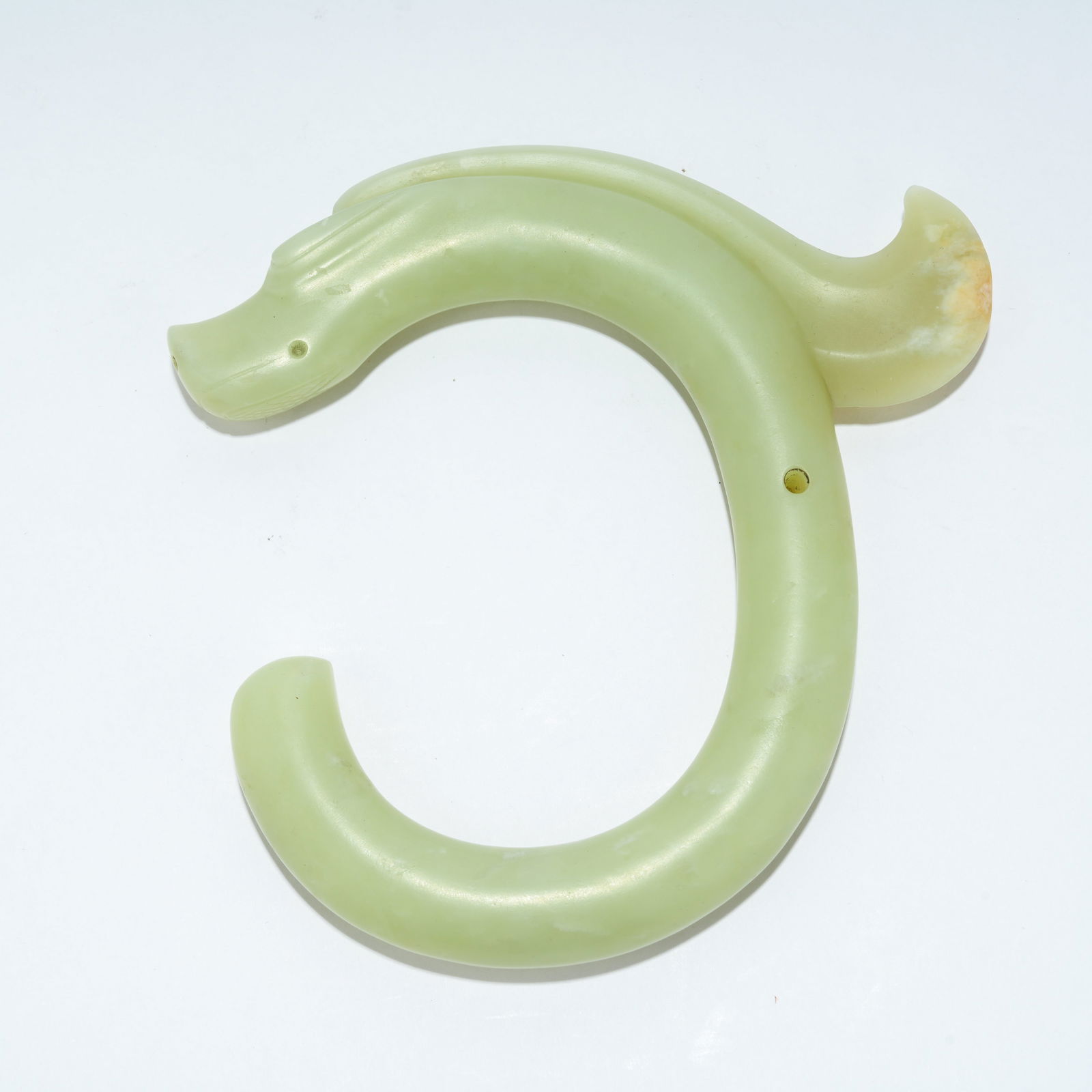 A HONGSHAN CULTURE JADE CARVING OF A C-SHAPED DRAGON (1 of 10)
