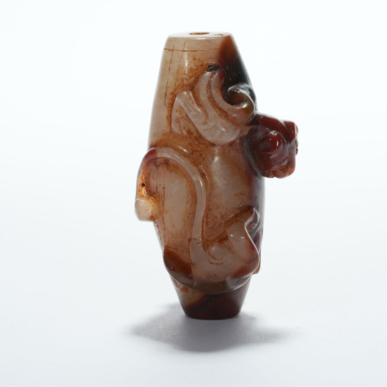 A AGATE PENDANT WITH BEAST PATTERN - 9