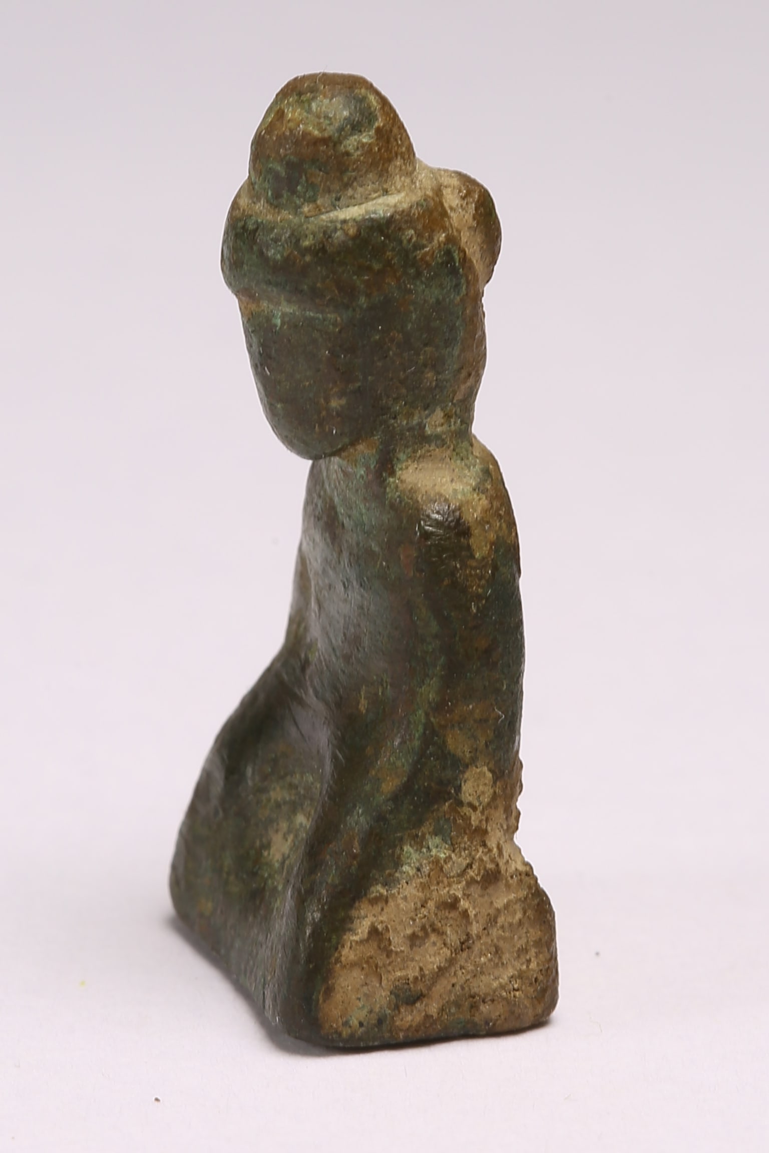 A BRONZE BUDDHA STATUE - 2