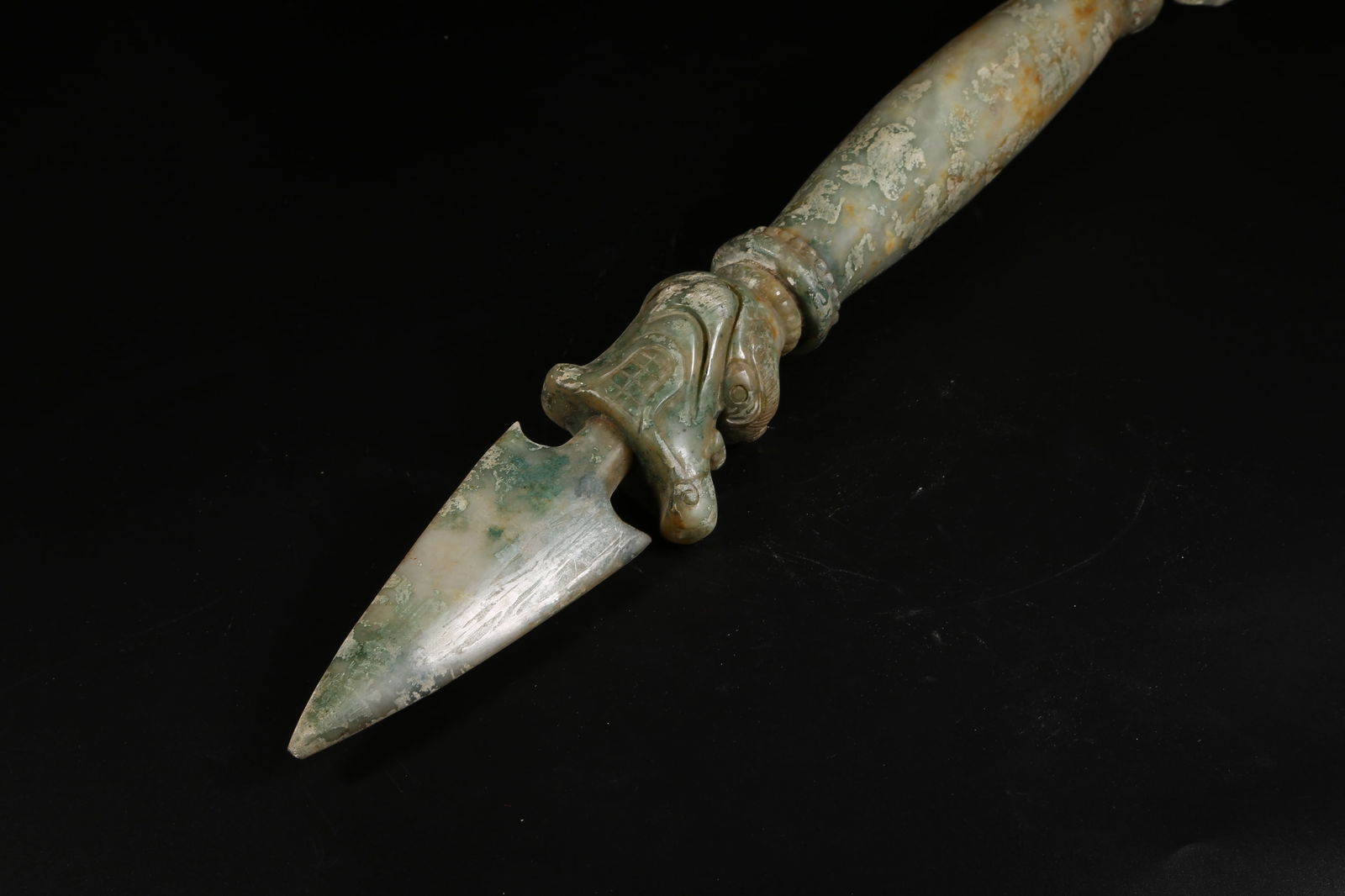 A HIGH-ANTIQUITY JADE RITUAL IMPLEMENT - 5