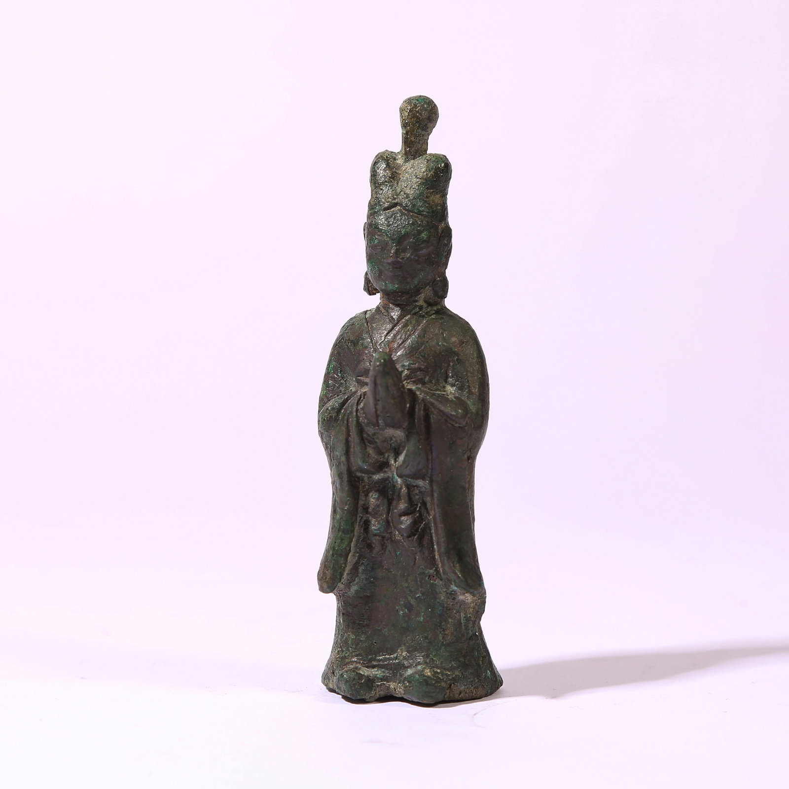 A STANDING FIGURE OF QUEEN MOTHER OF THE WEST (XI WANGMU) IN BRONZE: Standing Figure of Queen Mother of the West (Xi Wangmu) in Bronze