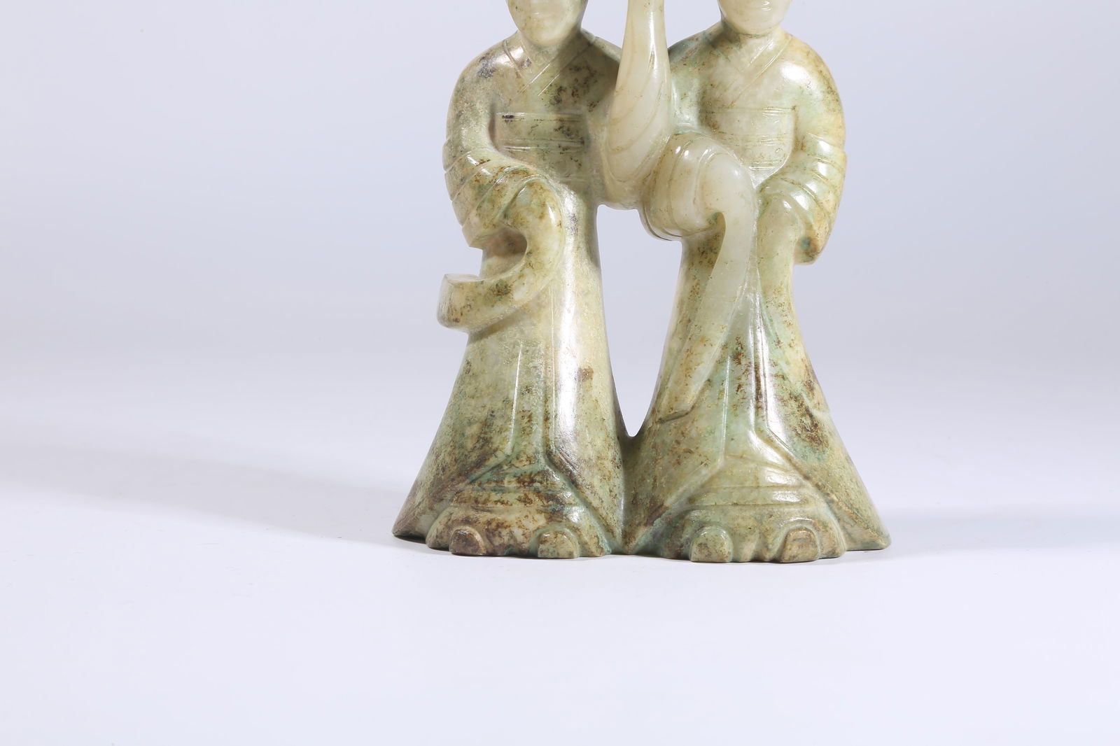 A ARCHAIC JADE DOUBLE-LINKED DANCING FIGURES - 3