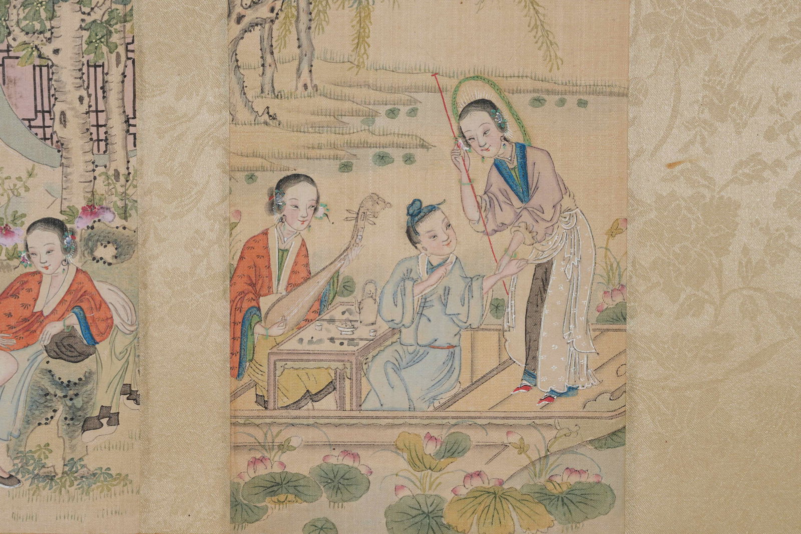 A SPRING PALACE HANDSCROLL ON SILK BY ANONYMOUS. - 4