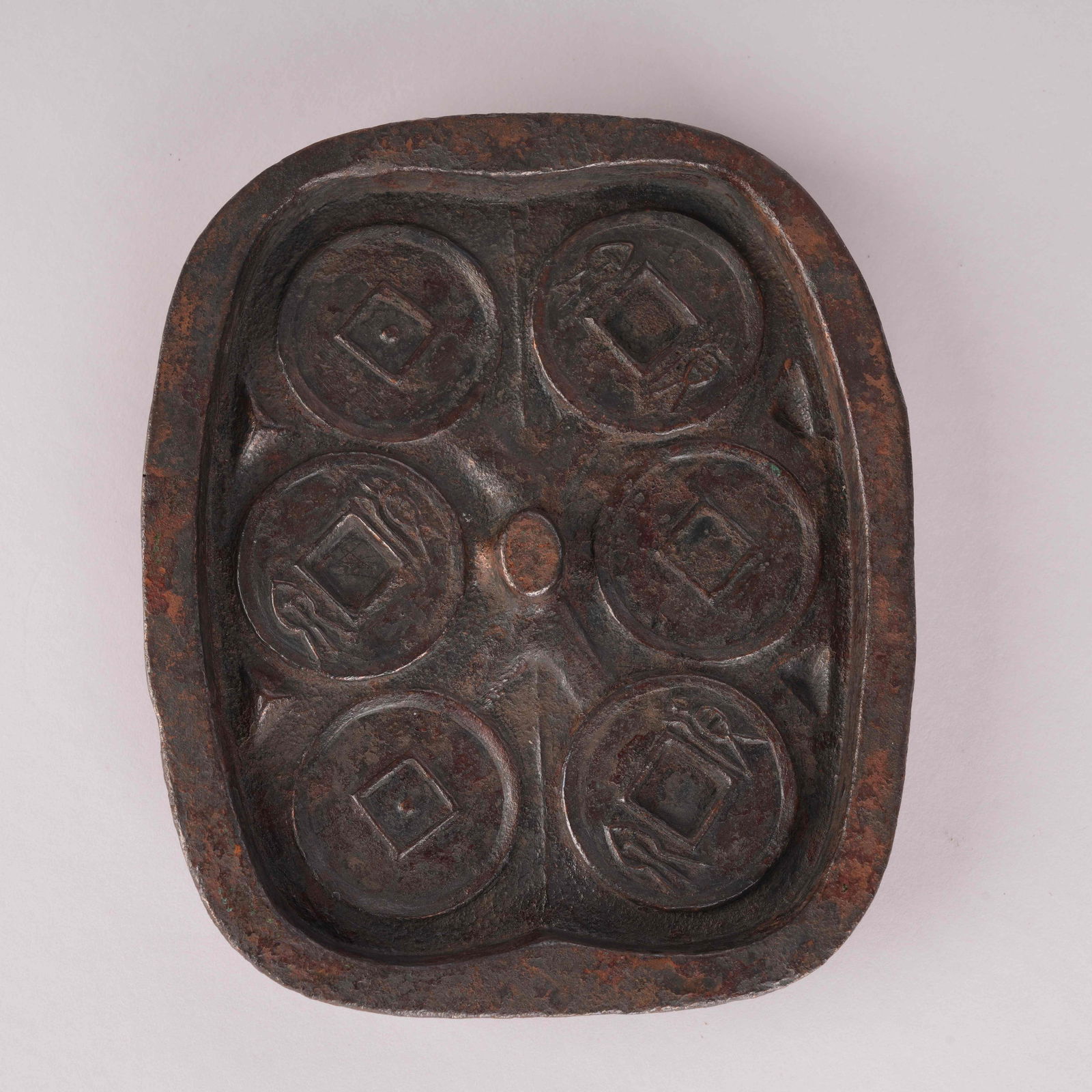 A SIX COIN MOLDS FROM THE XIN–MANG PERIOD - 2