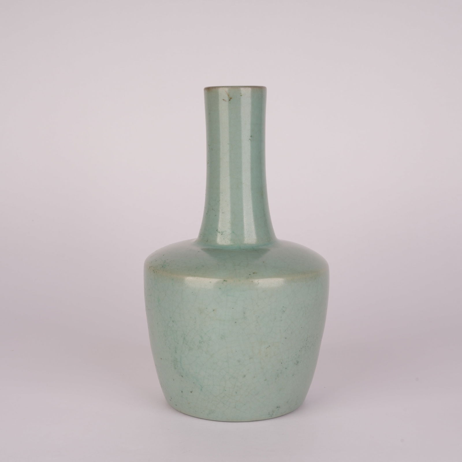 A RU KILN VASE, SONG DYNASTY (1 of 7)