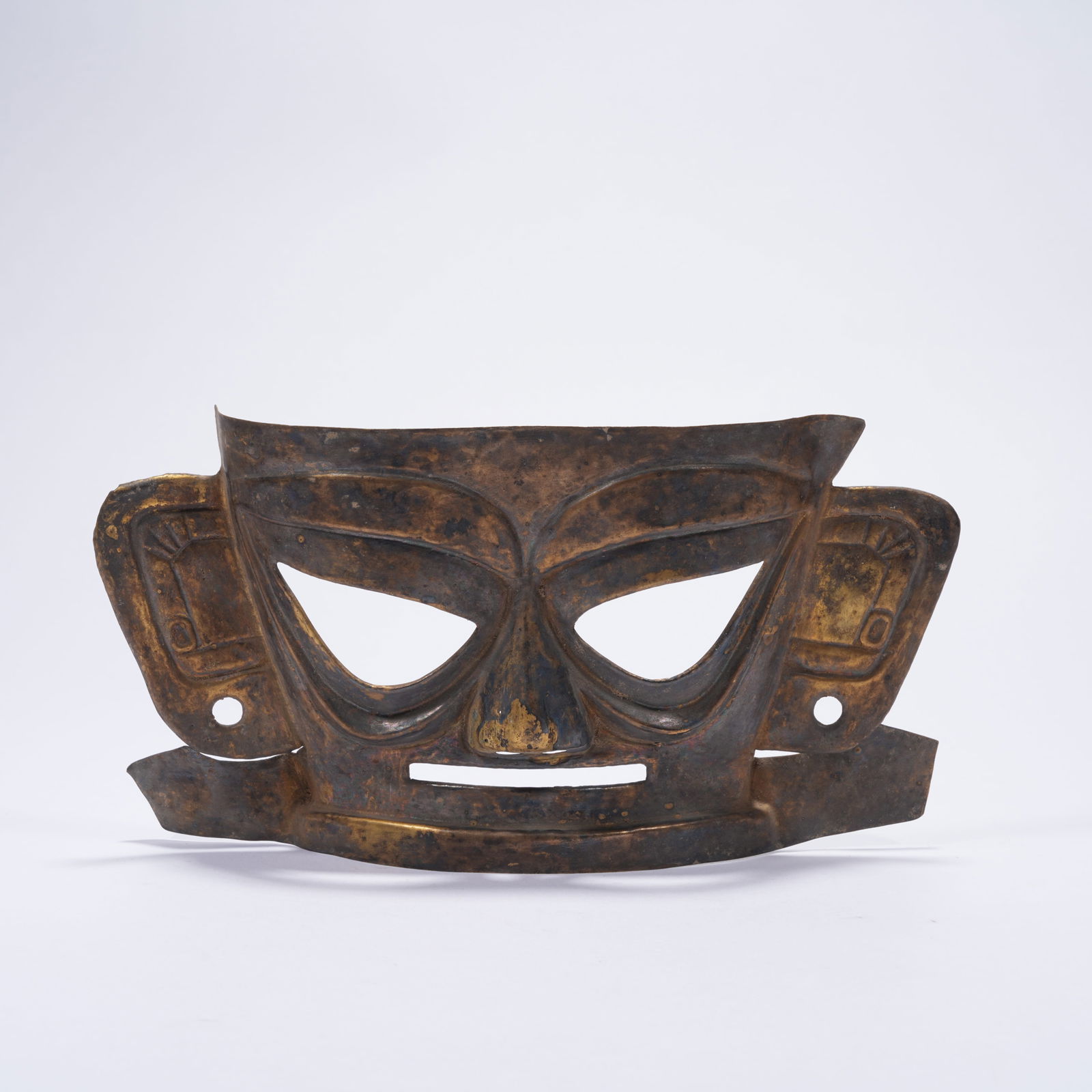 A GILT SILVER MASK: Gilt Silver Mask