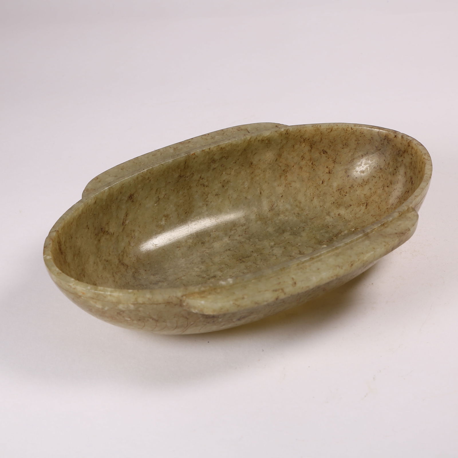 A HETIAN JADE CUP WITH HANDLES (1 of 8)