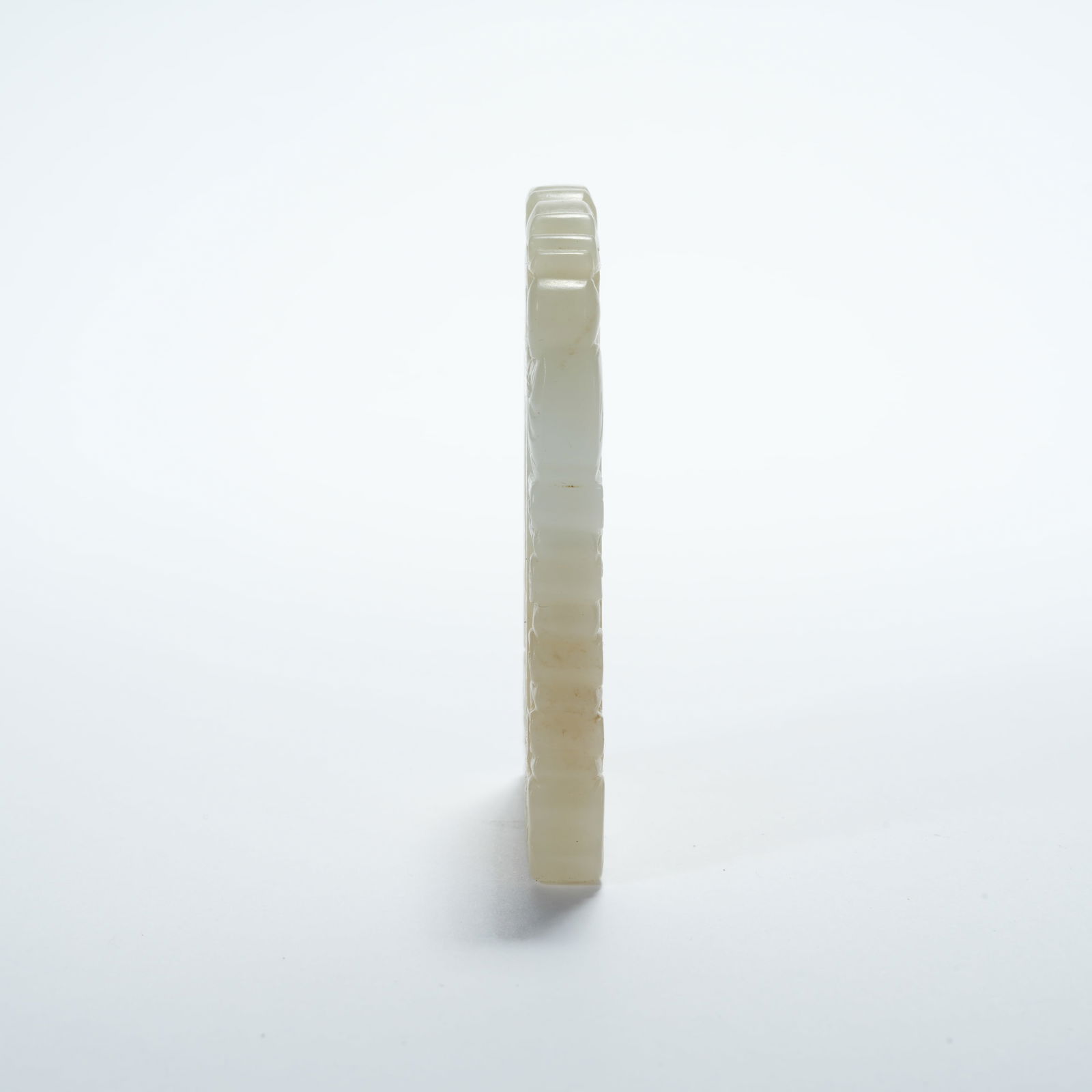 A HETIAN JADE FISH-PATTERN PLAQUE - 4