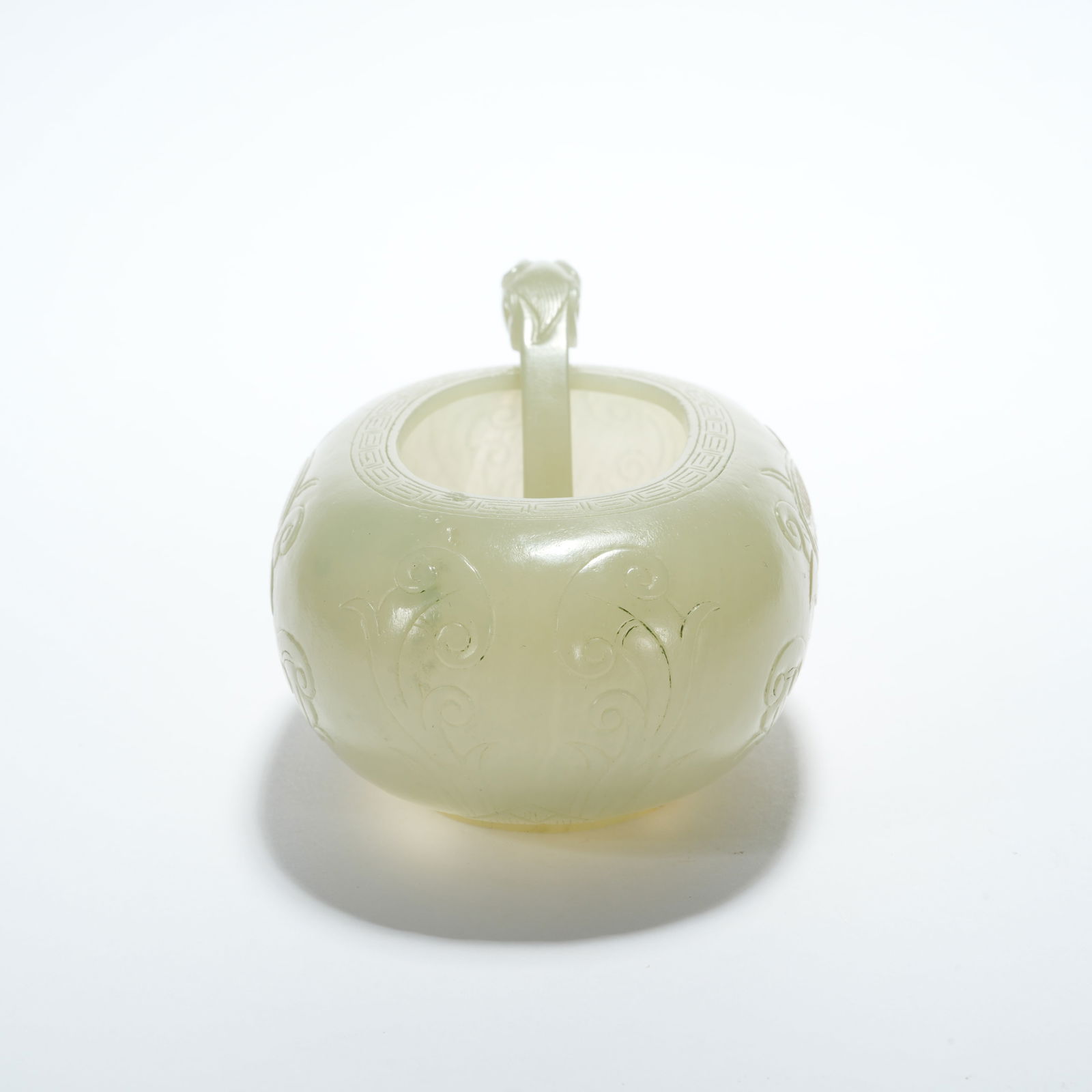 A HETIAN JADE LOTUS-PATTERN WATER CONTAINER - 3
