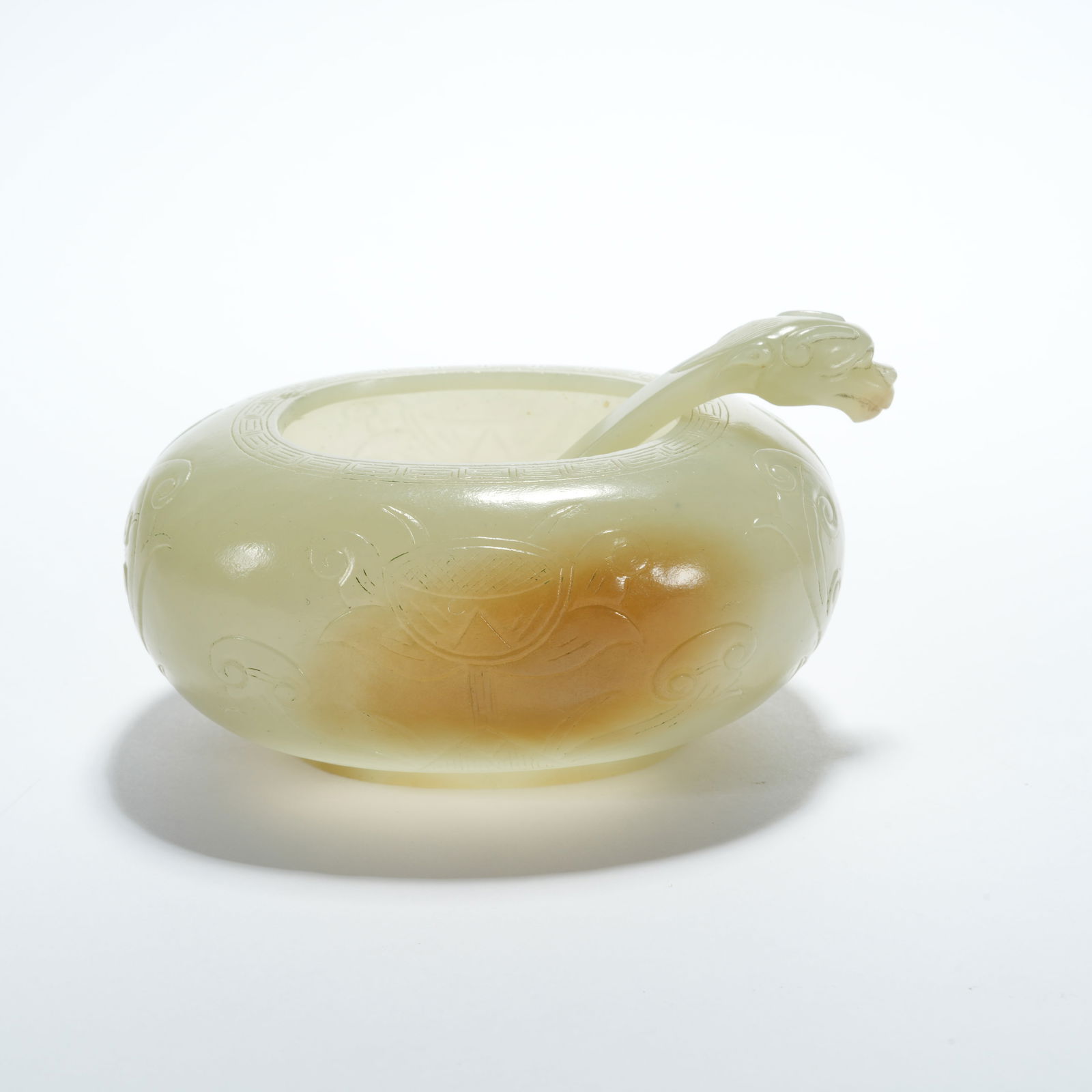 A HETIAN JADE LOTUS-PATTERN WATER CONTAINER - 4