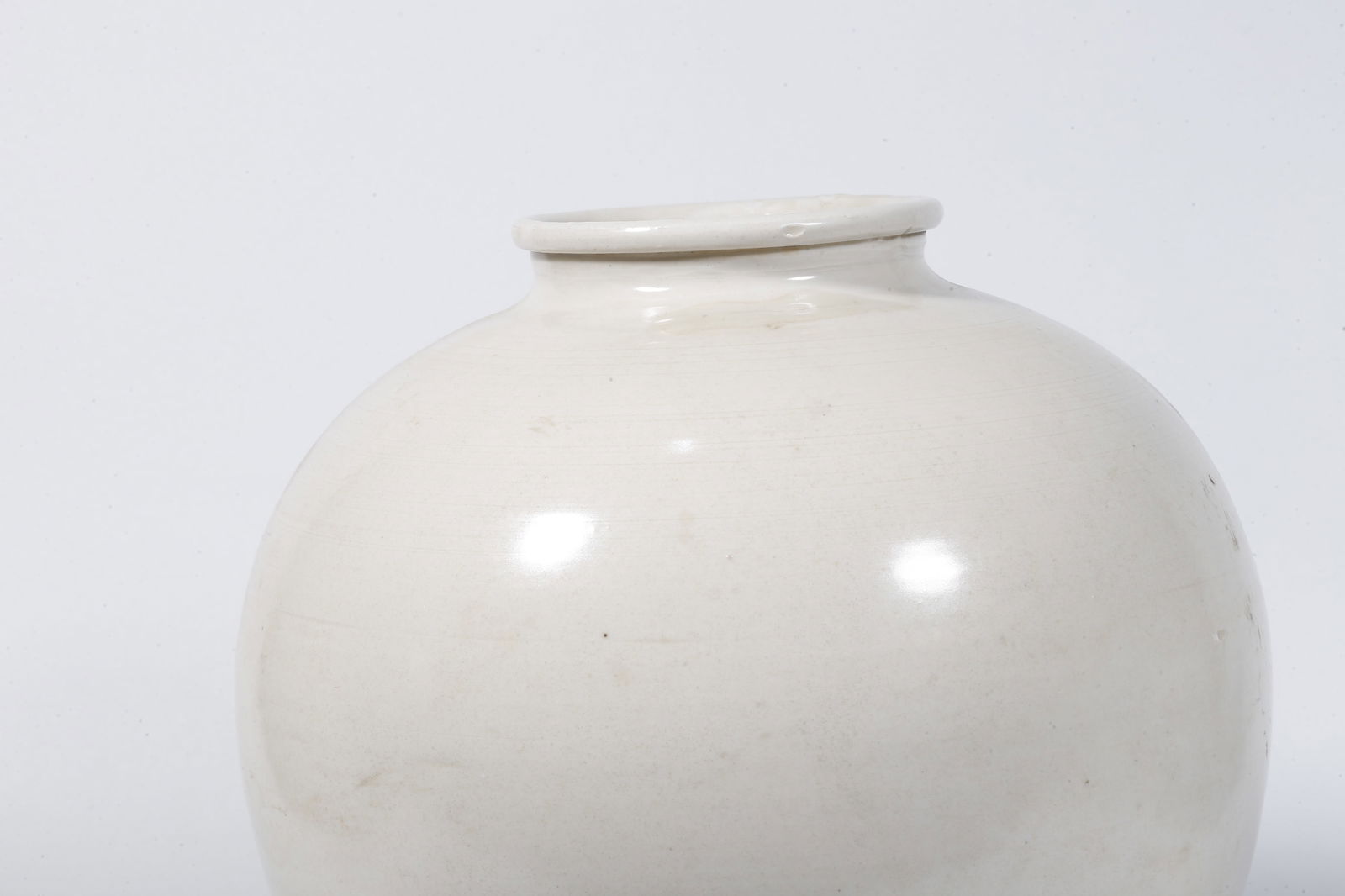 A DING WARE JAR - 6