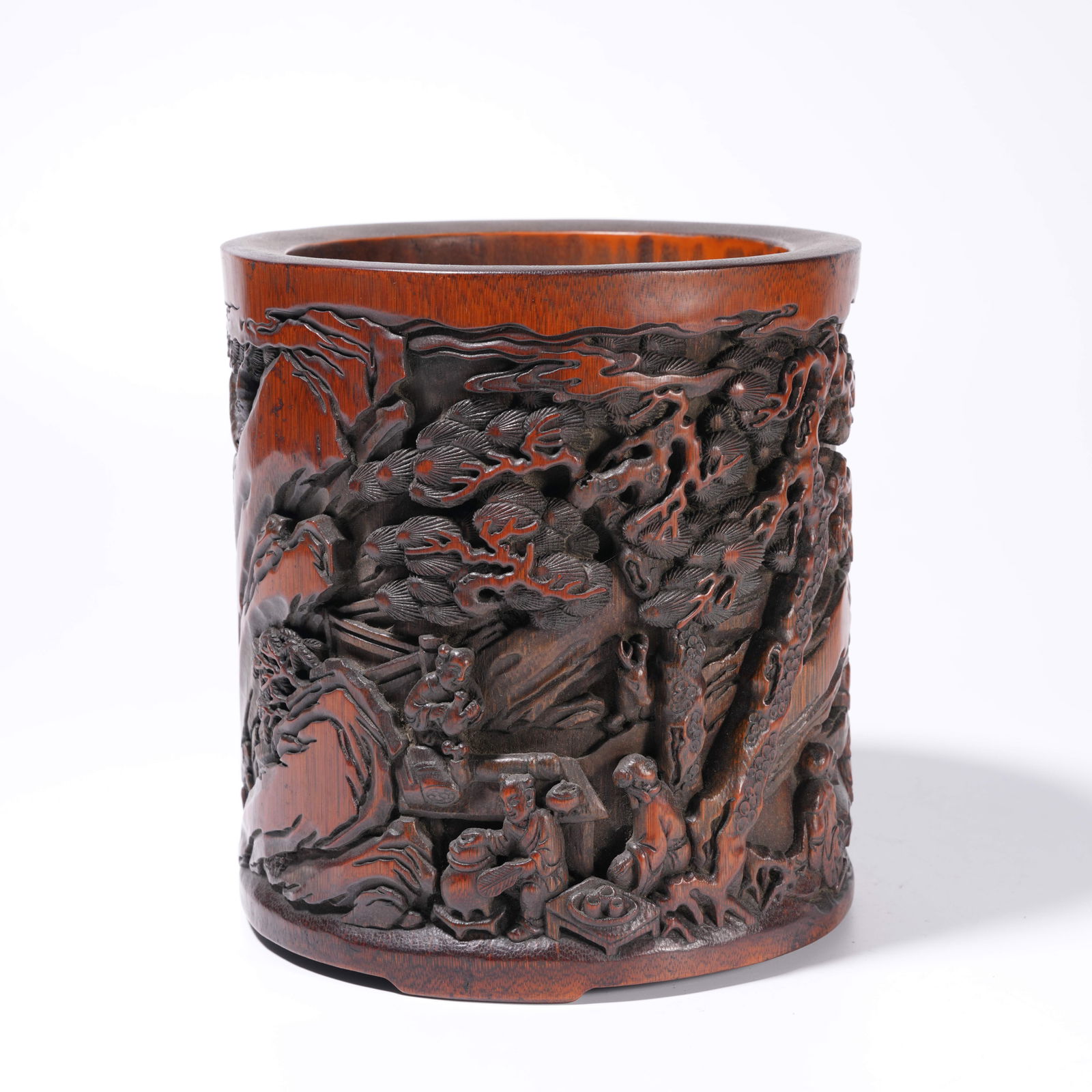 A BAMBOO ROOT CARVING LANDSCAPE-PATTERN BRUSH HOLDER: Bamboo Root Carving Landscape-Pattern Brush Holder