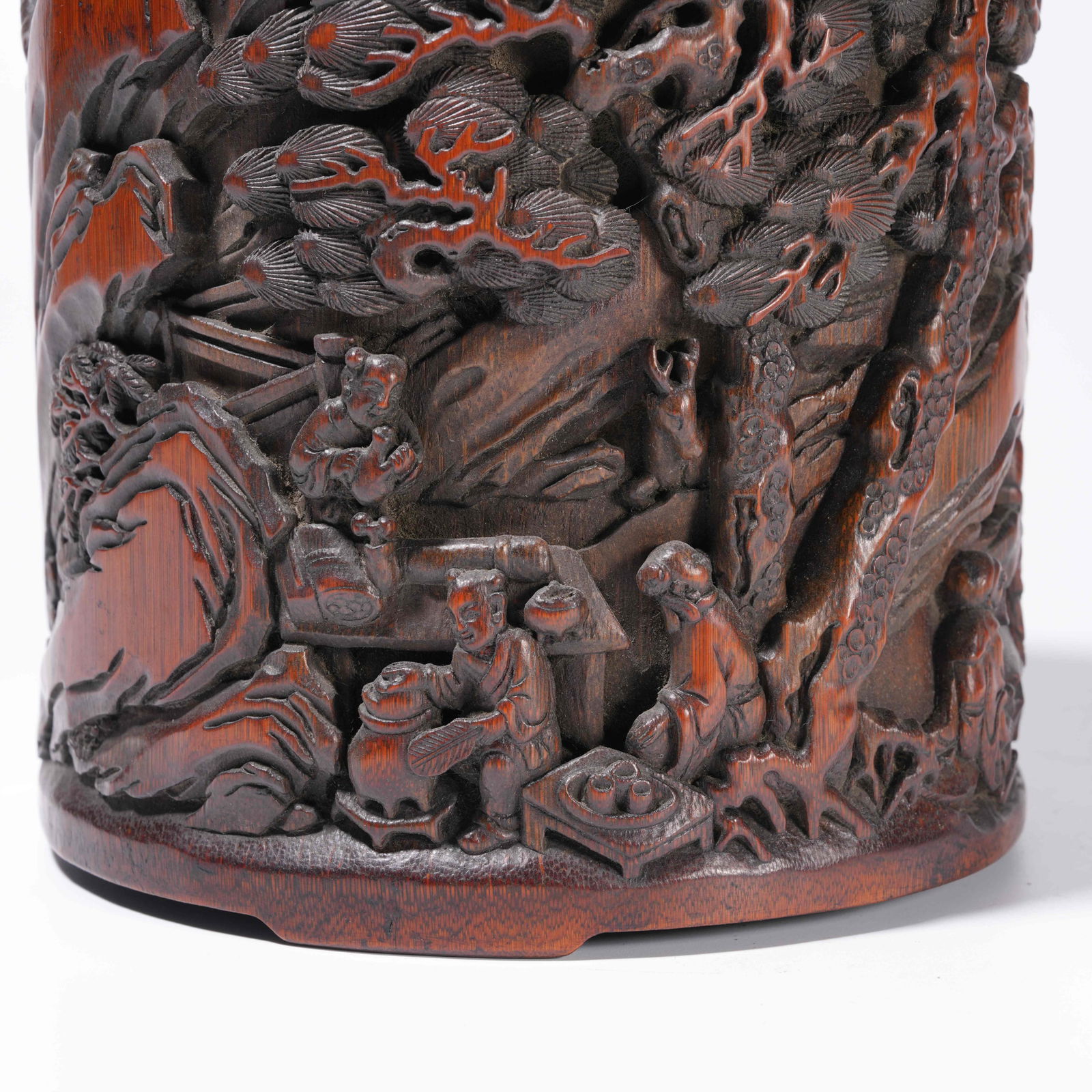 A BAMBOO ROOT CARVING LANDSCAPE-PATTERN BRUSH HOLDER - 3