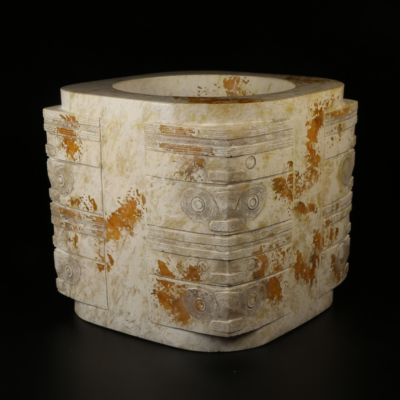 A ANCIENT JADE LIANGZHU CULTURE ANTHROPOMORPHIC FACE CONG: Ancient Jade Liangzhu Culture Anthropomorphic Face Cong