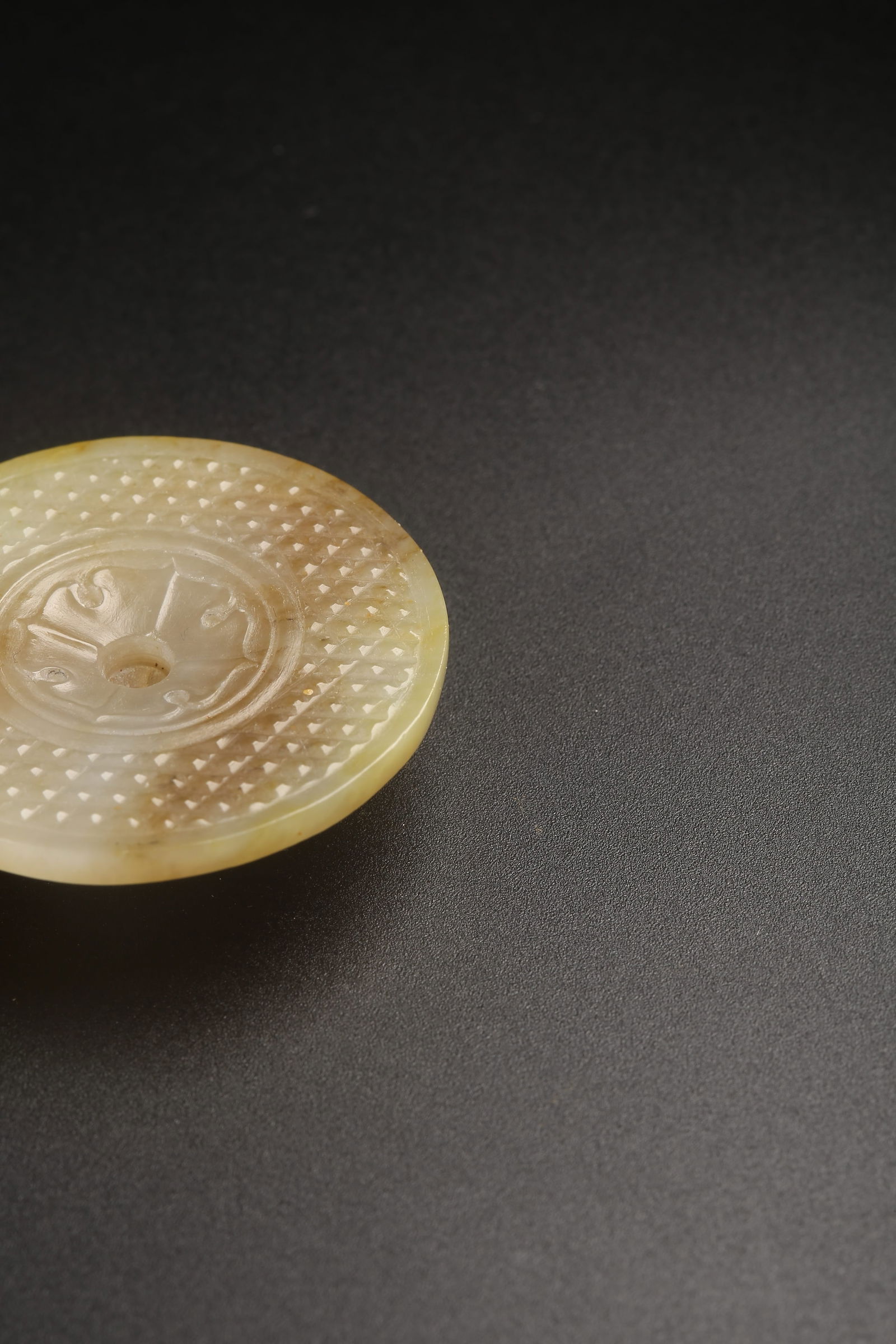 A ARCHAIC JADE RING-SHAPED OBJECT - 6