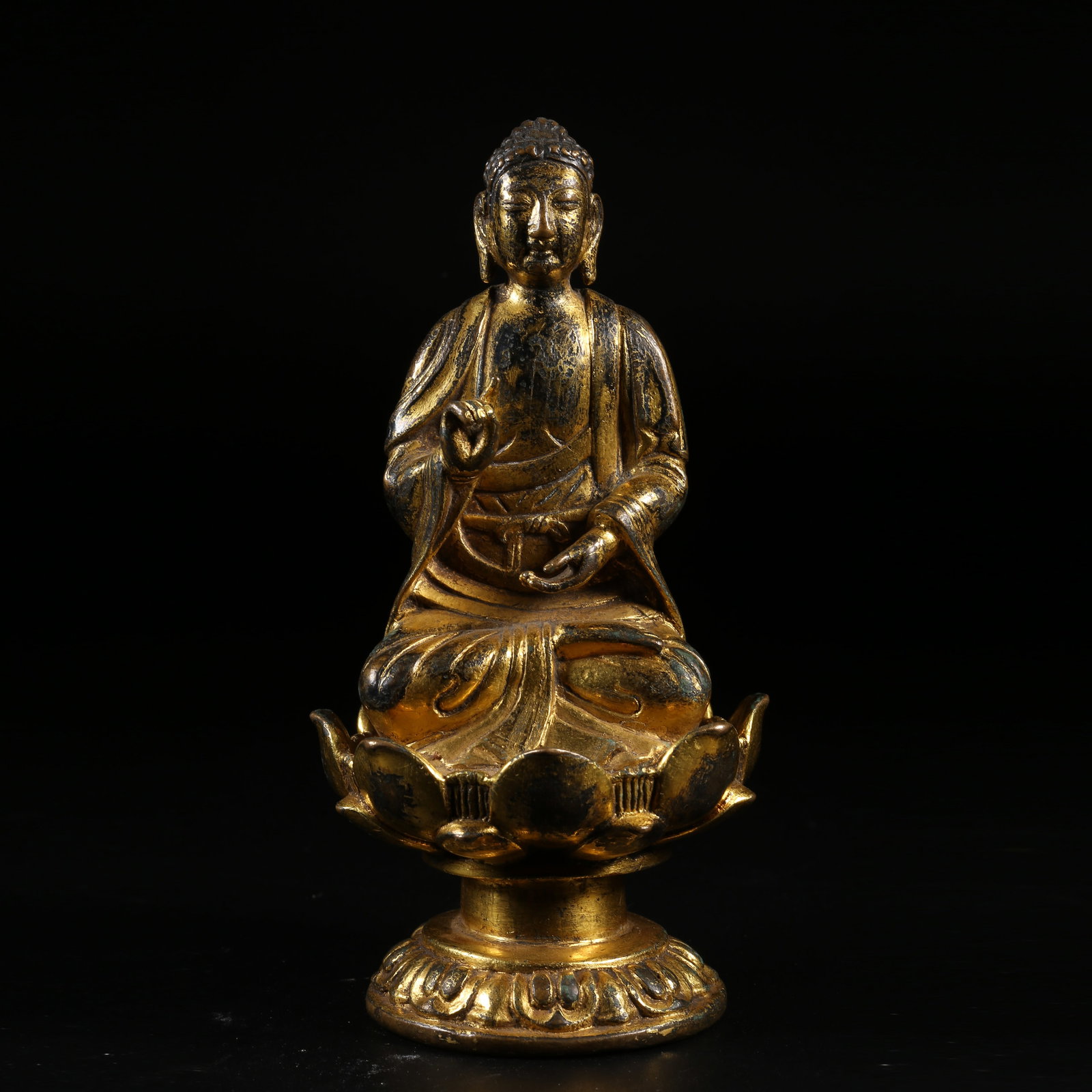 A GILT-BRONZE BUDDHA STATUE (1 of 8)