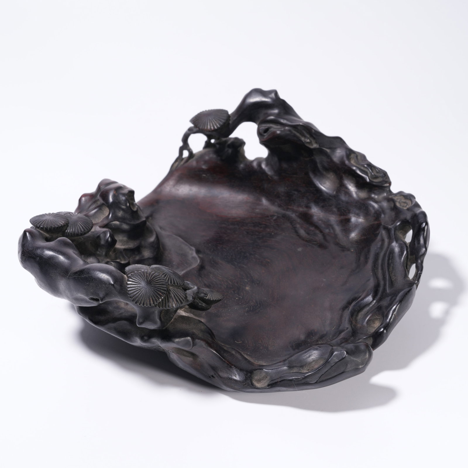 A ZITAN WOOD CARVING PINE-PATTERN WASH: Zitan Wood Carving Pine-Pattern Wash