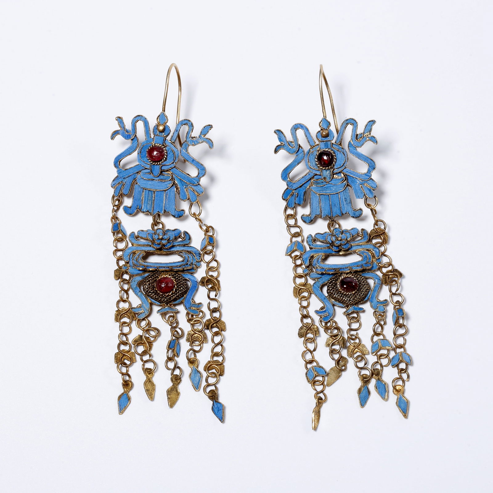 A PAIR OF GILT BRONZE EARRINGS: Pair of gilt bronze earrings