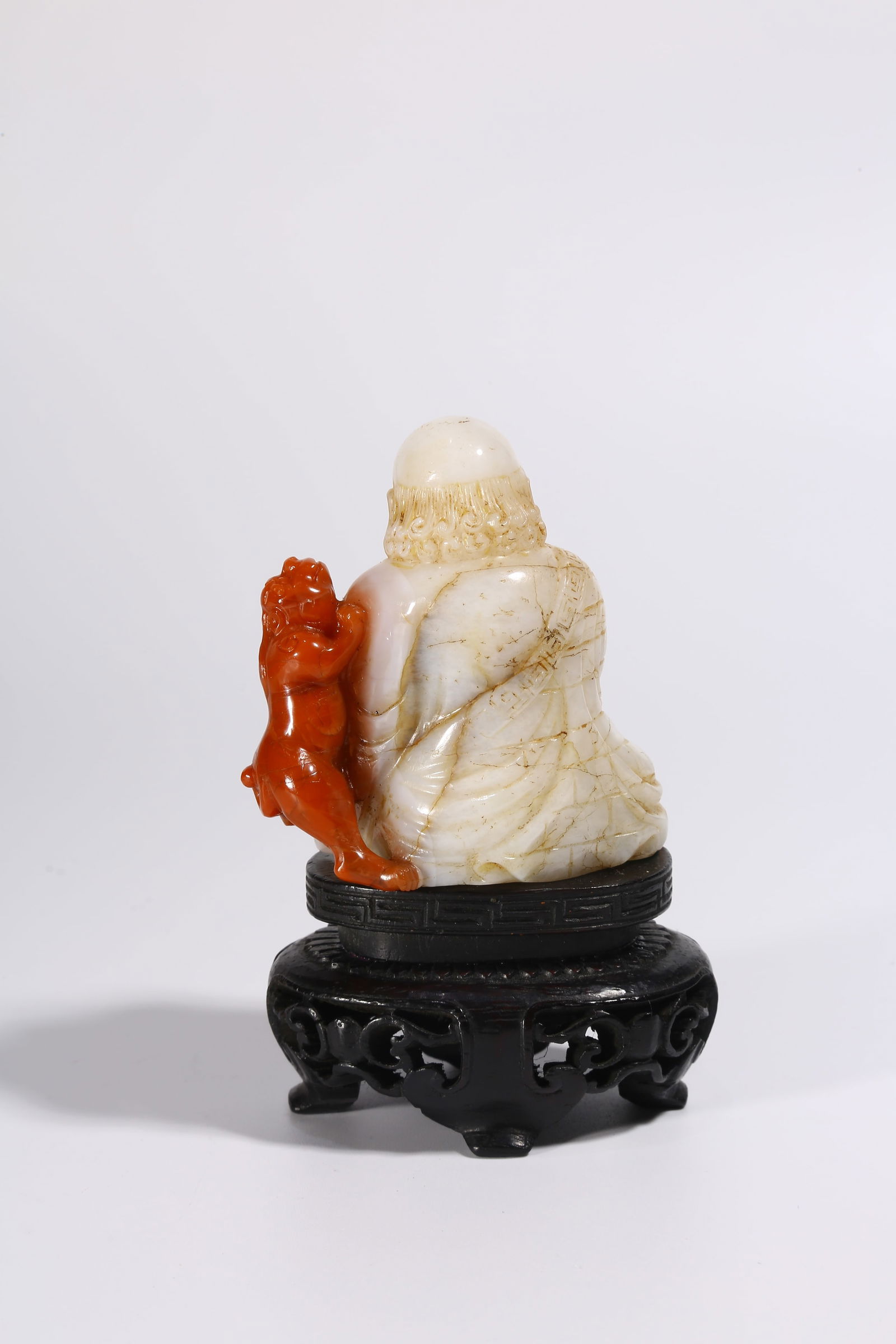 A CARNELIAN ARHAT STATUE - 7