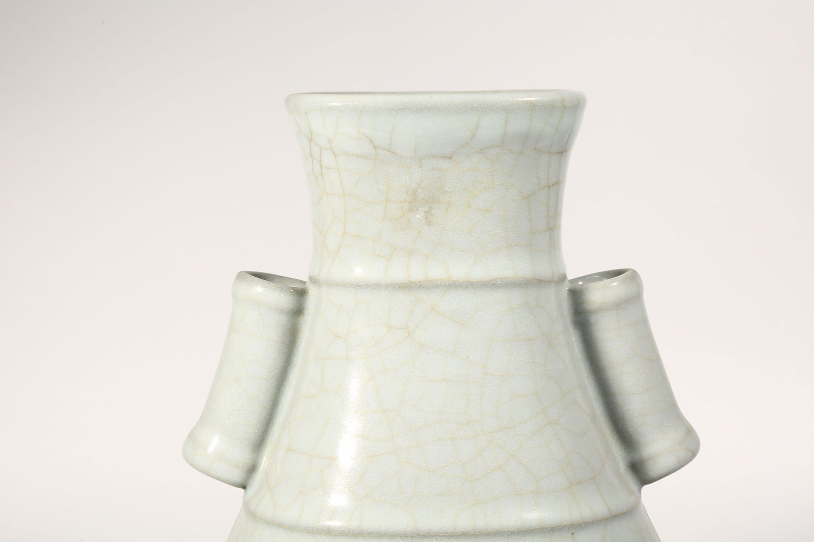 A OFFICIAL KILN LOOP-HANDLED VASE - 2
