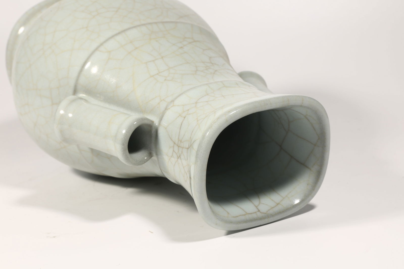 A OFFICIAL KILN LOOP-HANDLED VASE - 8