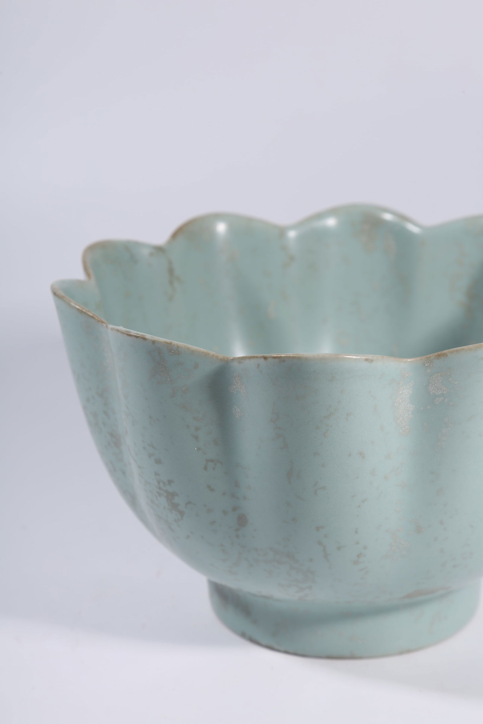 A RU WARE LOBED WASHER - 5