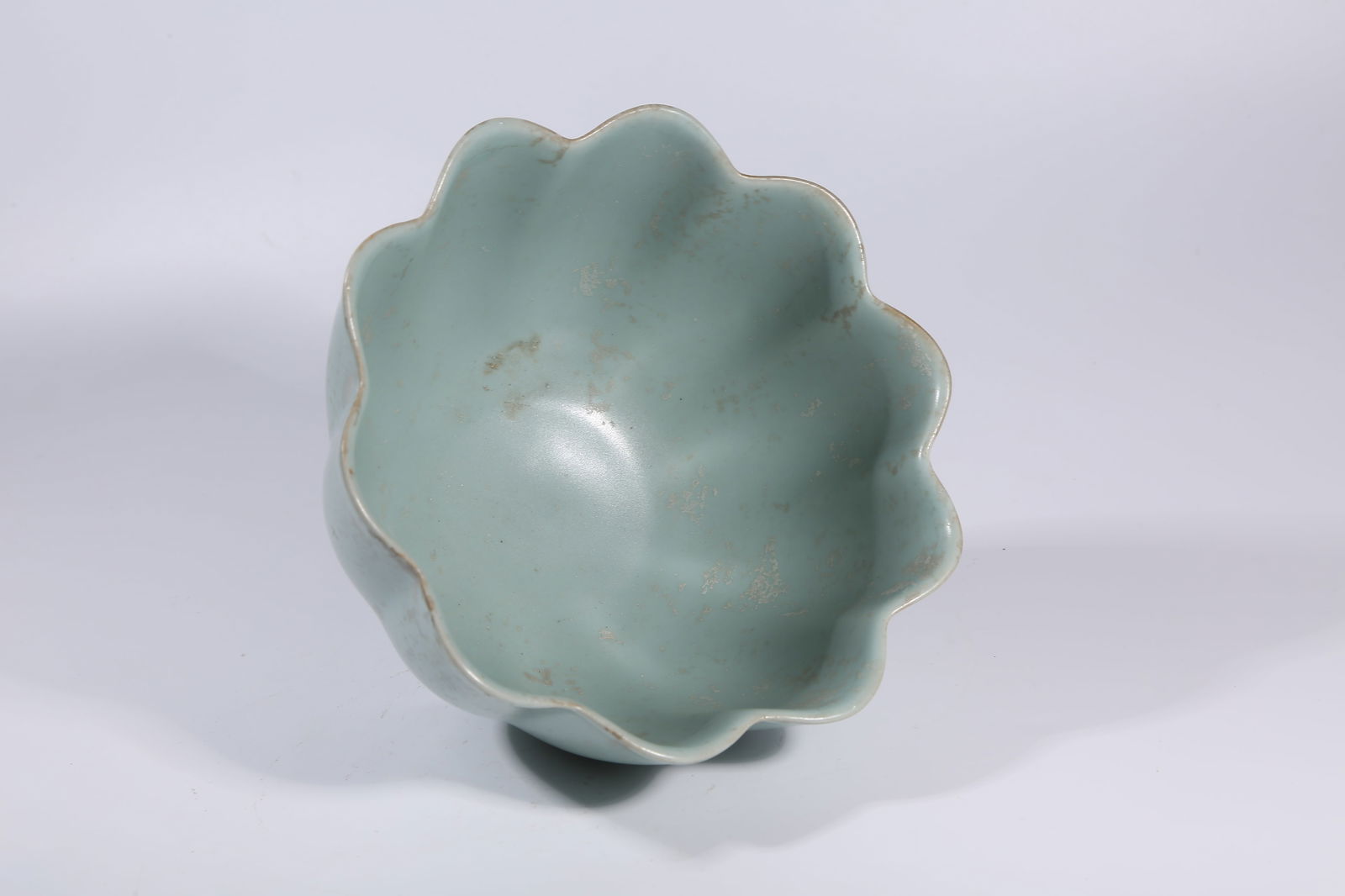 A RU WARE LOBED WASHER - 8