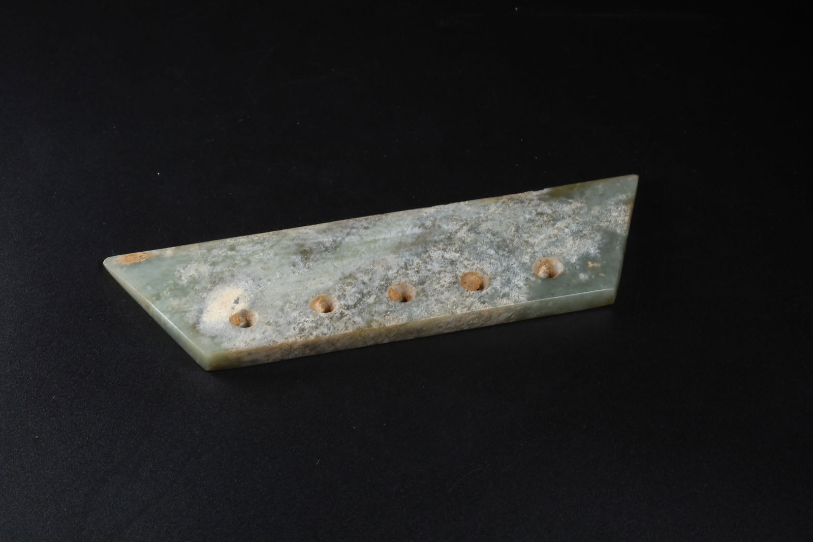 A ARCHAIC JADE FIVE-HOLED KNIFE - 6