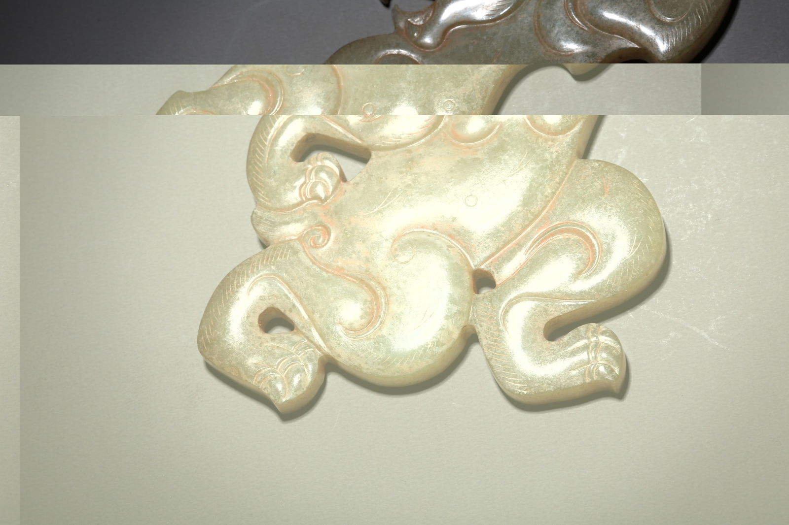 A ARCHAIC JADE BEAR - 3