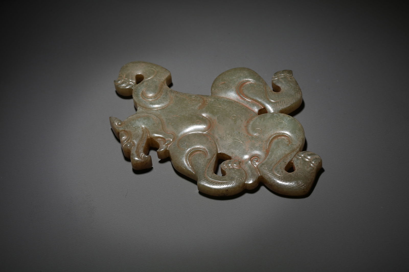 A ARCHAIC JADE BEAR - 6