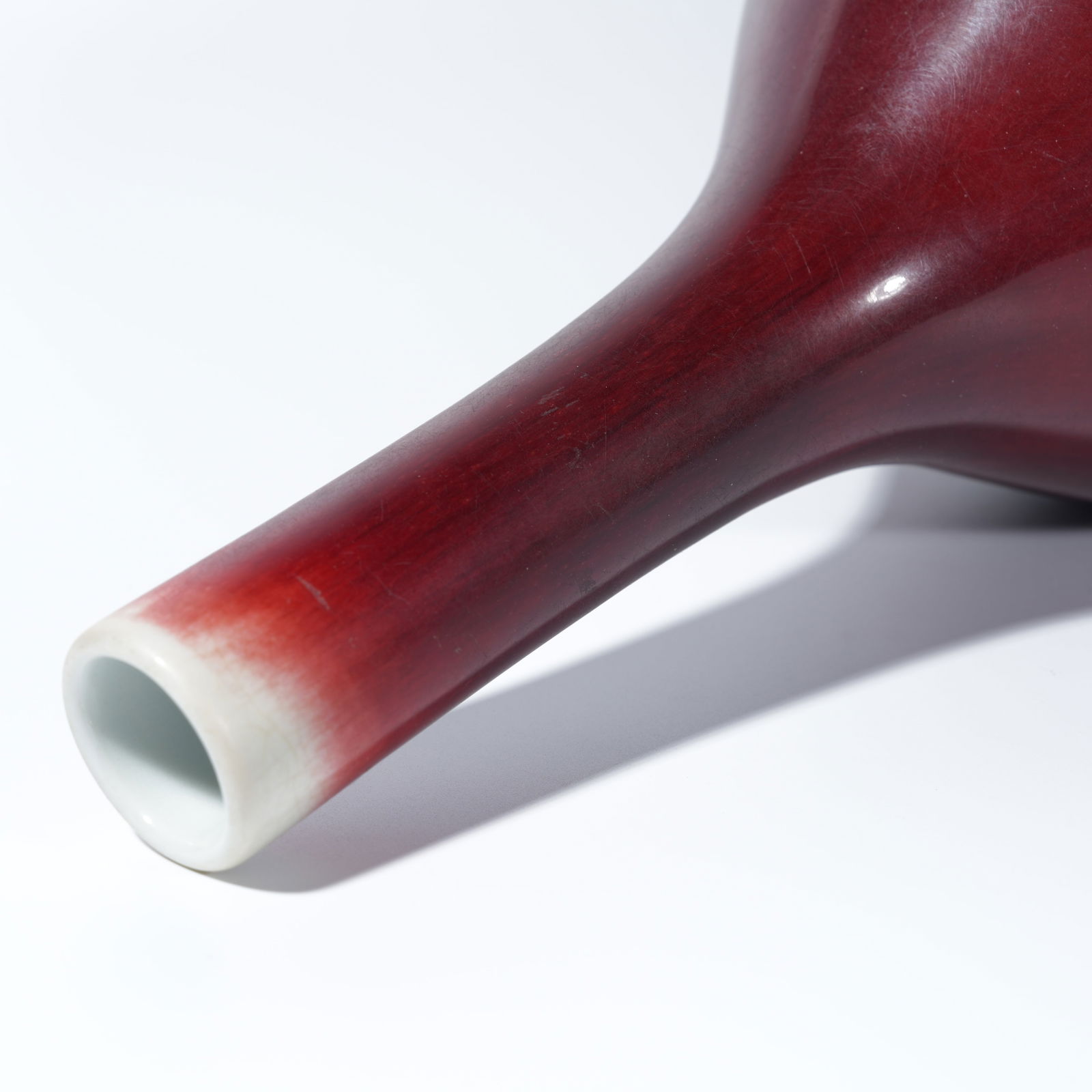 A RED-GLAZED DAN VASE - 7