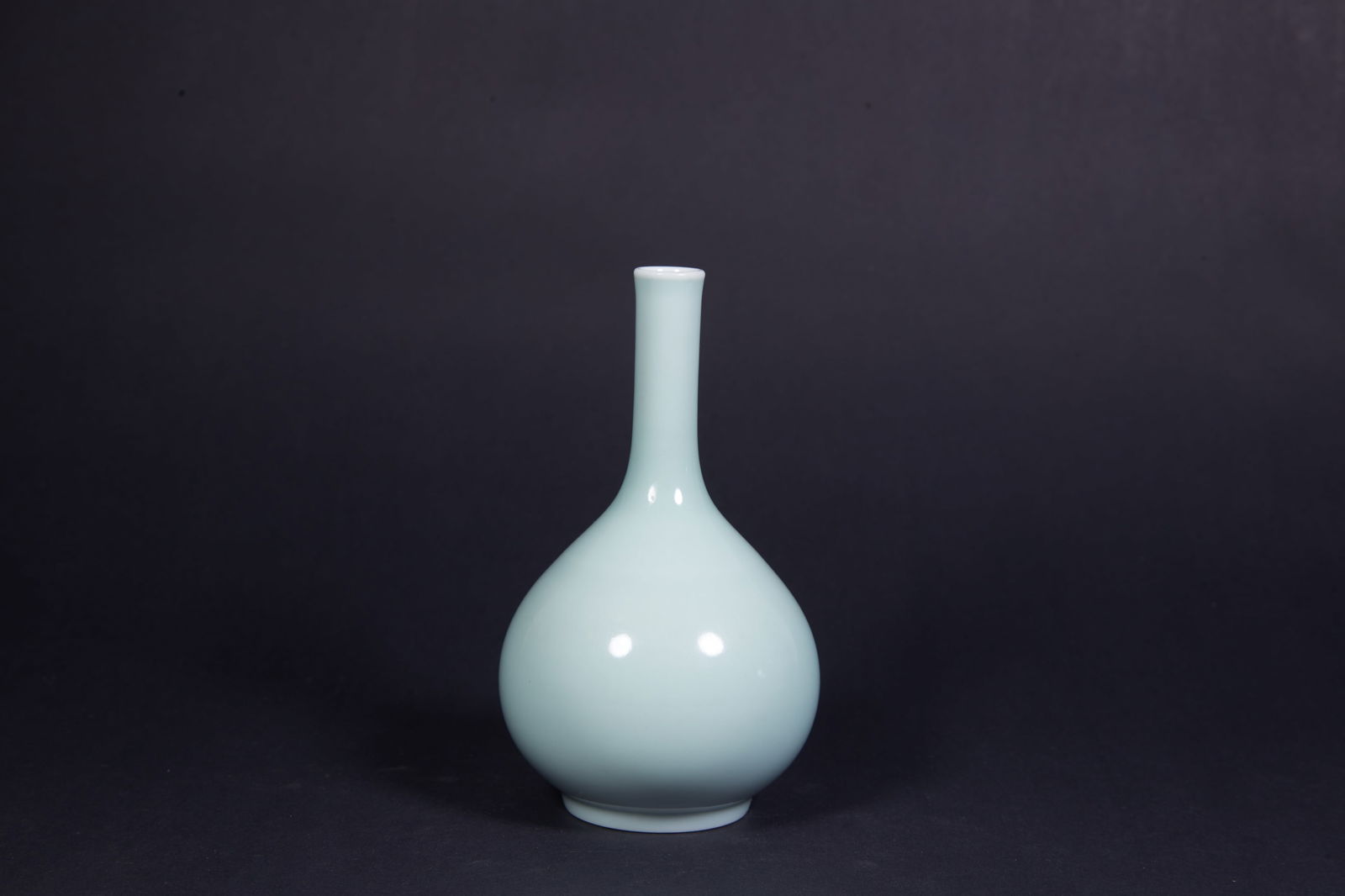 A CELADON-GLAZED DAN VASE - 5