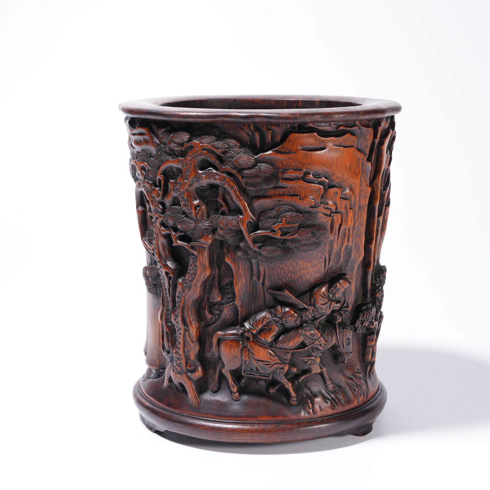 A BAMBOO ROOT CARVING SCHOLAR ELEGANT GATHERING-PATTERN BRUSH HOLDER: Bamboo Root Carving Scholar Elegant Gathering-Pattern Brush Holder