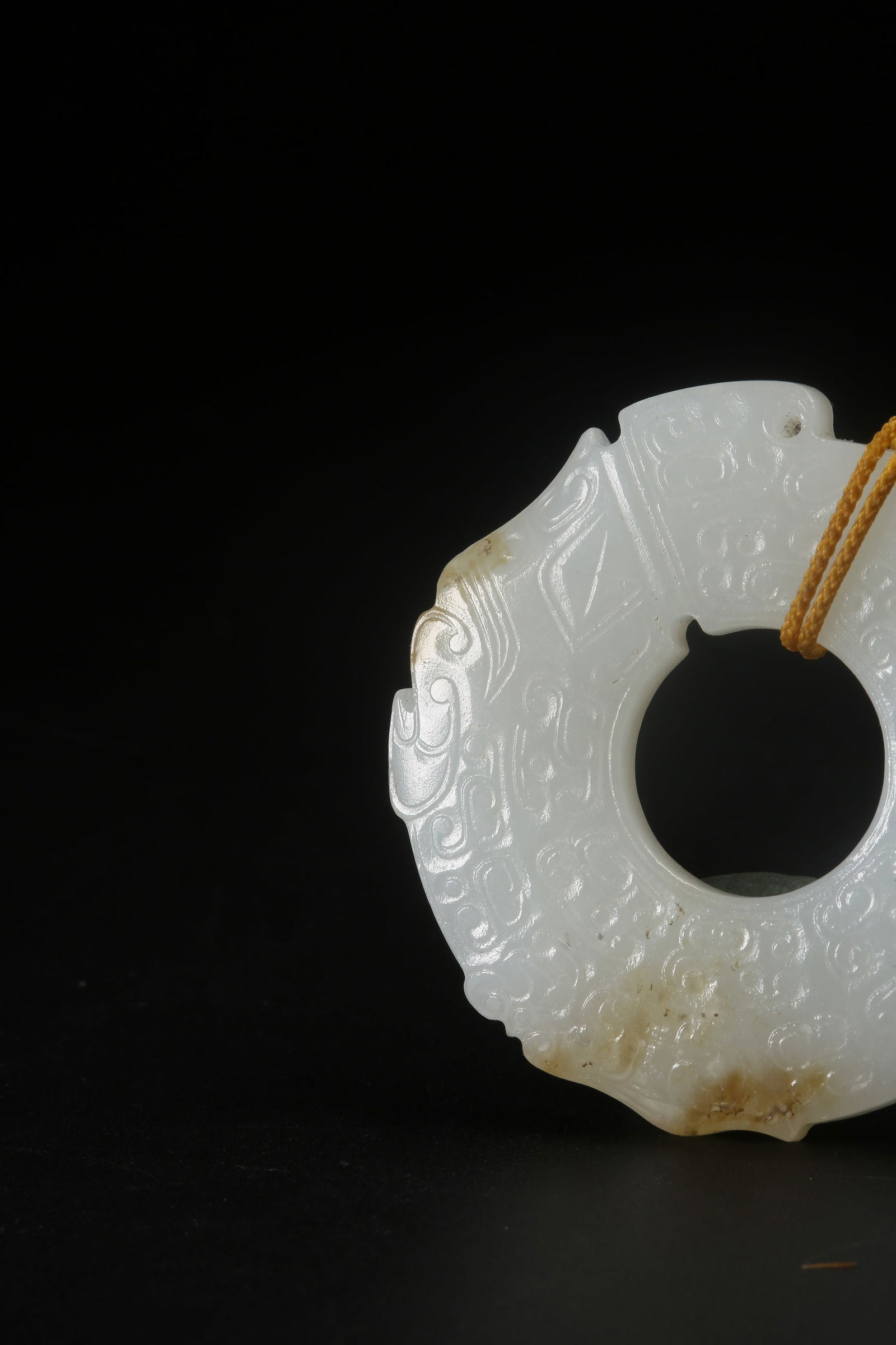 A HETIAN JADE BI-RING - 3