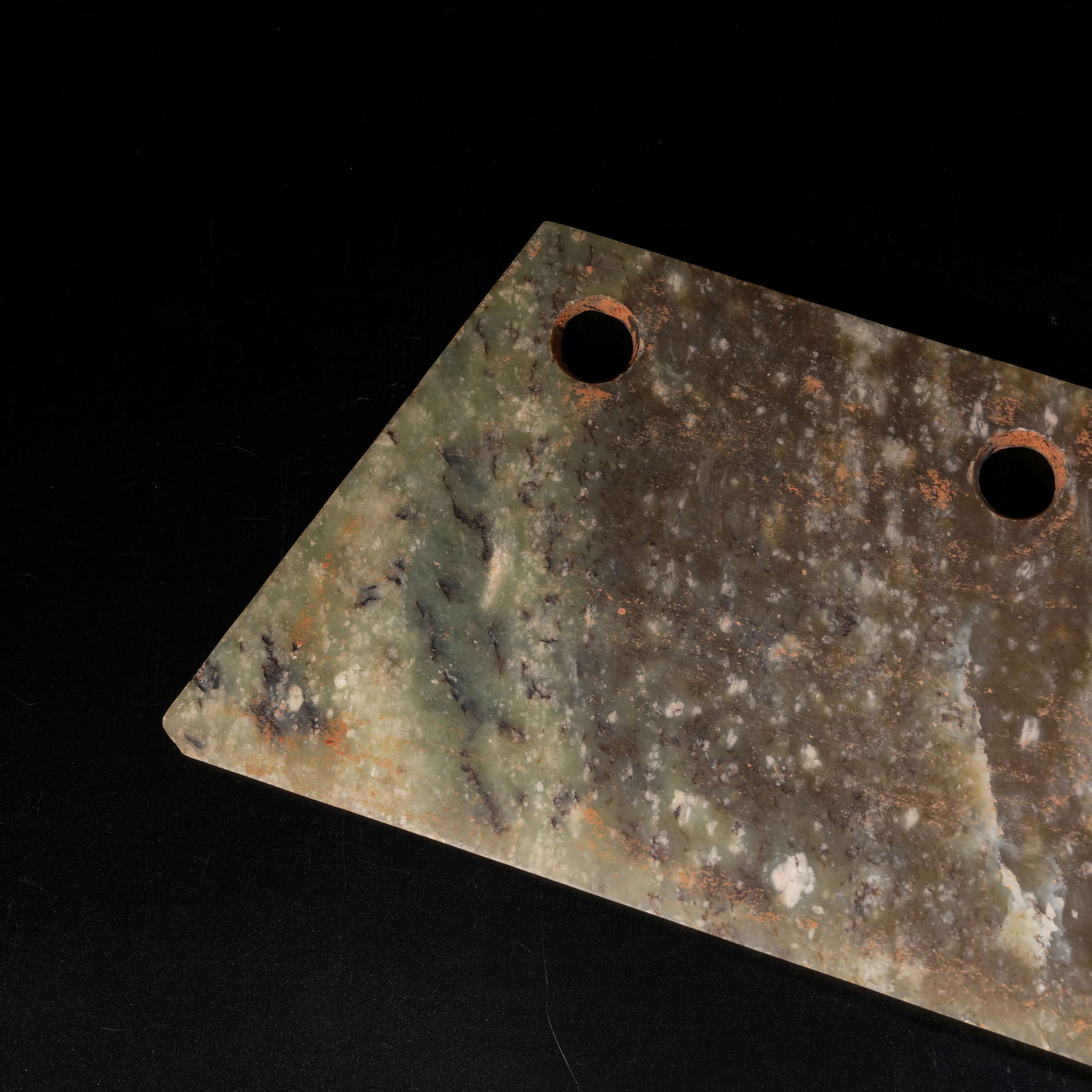 A ANCIENT JADE FIVE-HOLE KNIFE - 4