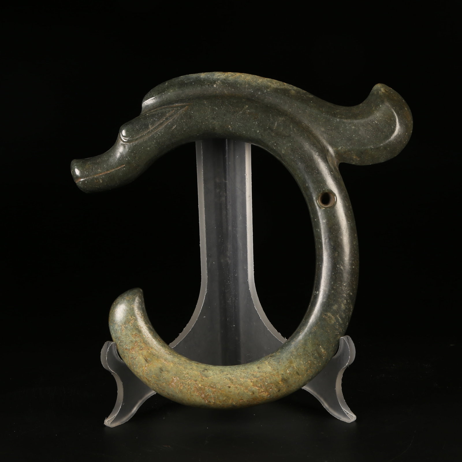 A ARCHAIC JADE C-SHAPED DRAGON: Archaic Jade C-Shaped Dragon