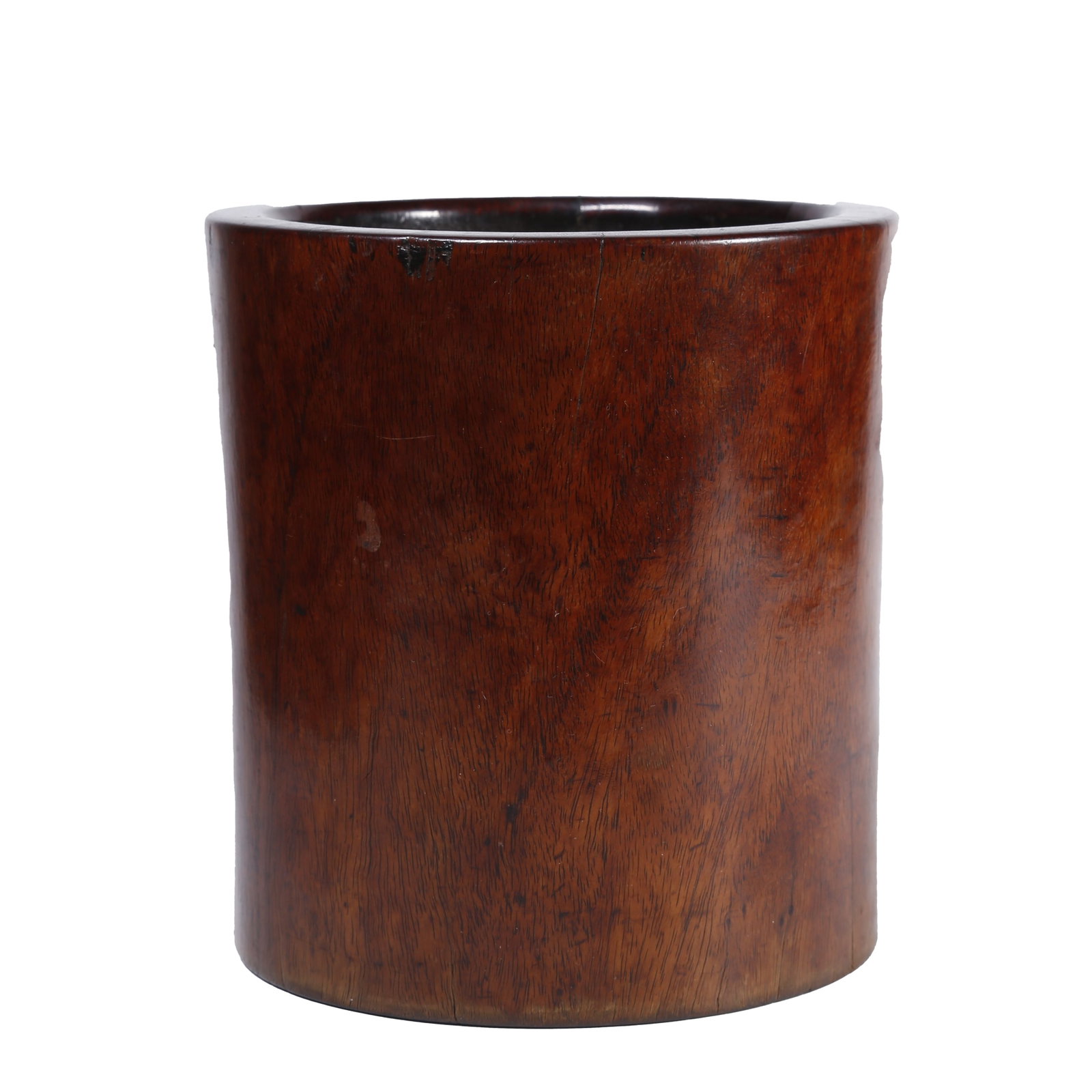 WAISTED PLAIN HUANGHUALI WOOD BRUSH POT, QING DYNASTY: This is a precious Qing Dynasty scholar's brush pot hollowed out from a complete piece of yellow pear wood, a classic masterpiece that embodies the aesthetic of valuing natural timber among Qing Dynas