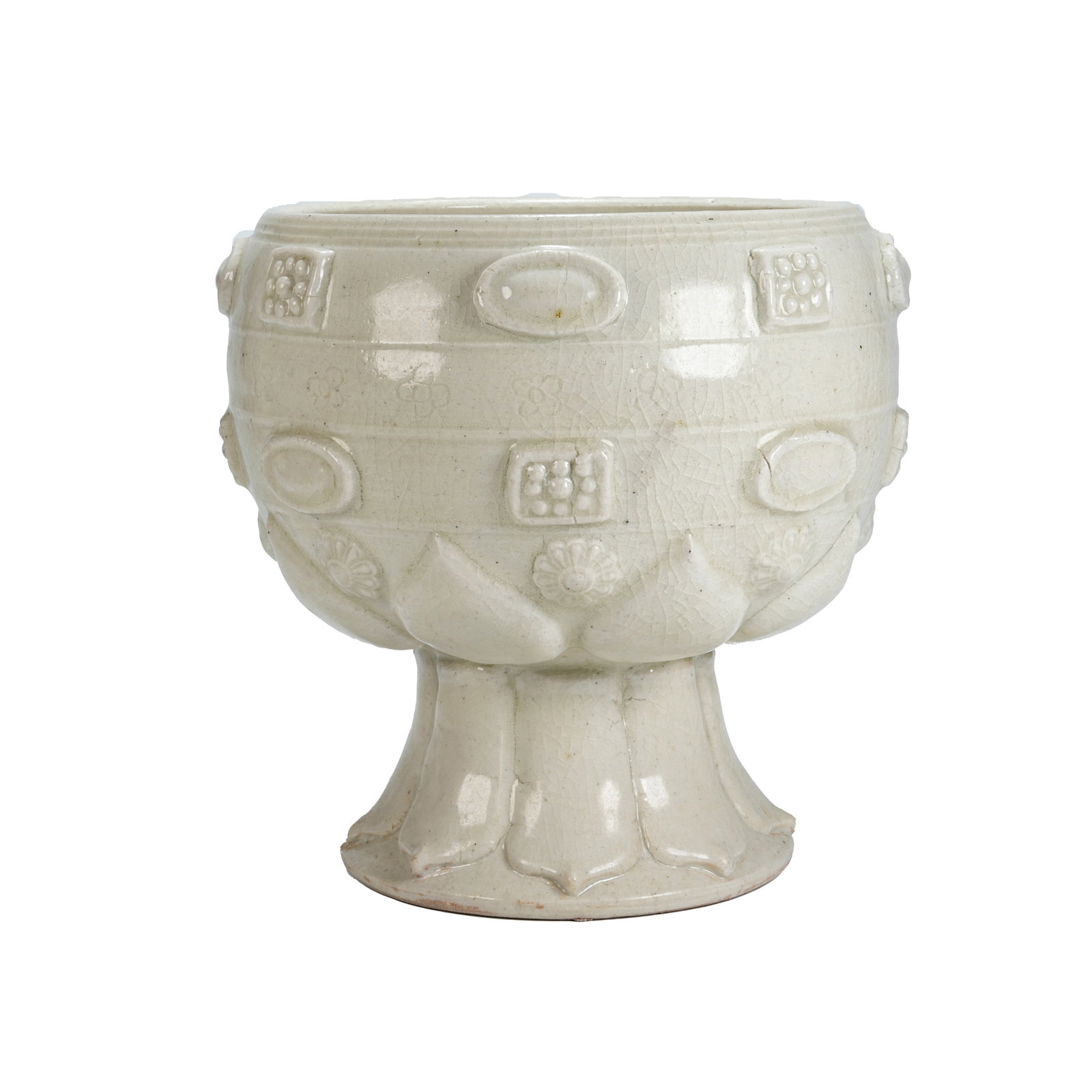 TANG DYNASTY XING KILN WHITE-GLAZED APPLIED HIGH-FOOT BOWL: Fine white porcelain ware of Xing Kiln of the Tang Dynasty features a contracted mouth, bulging belly and flared tall feet. It is fully coated with white glaze with mild texture and fine natural crack