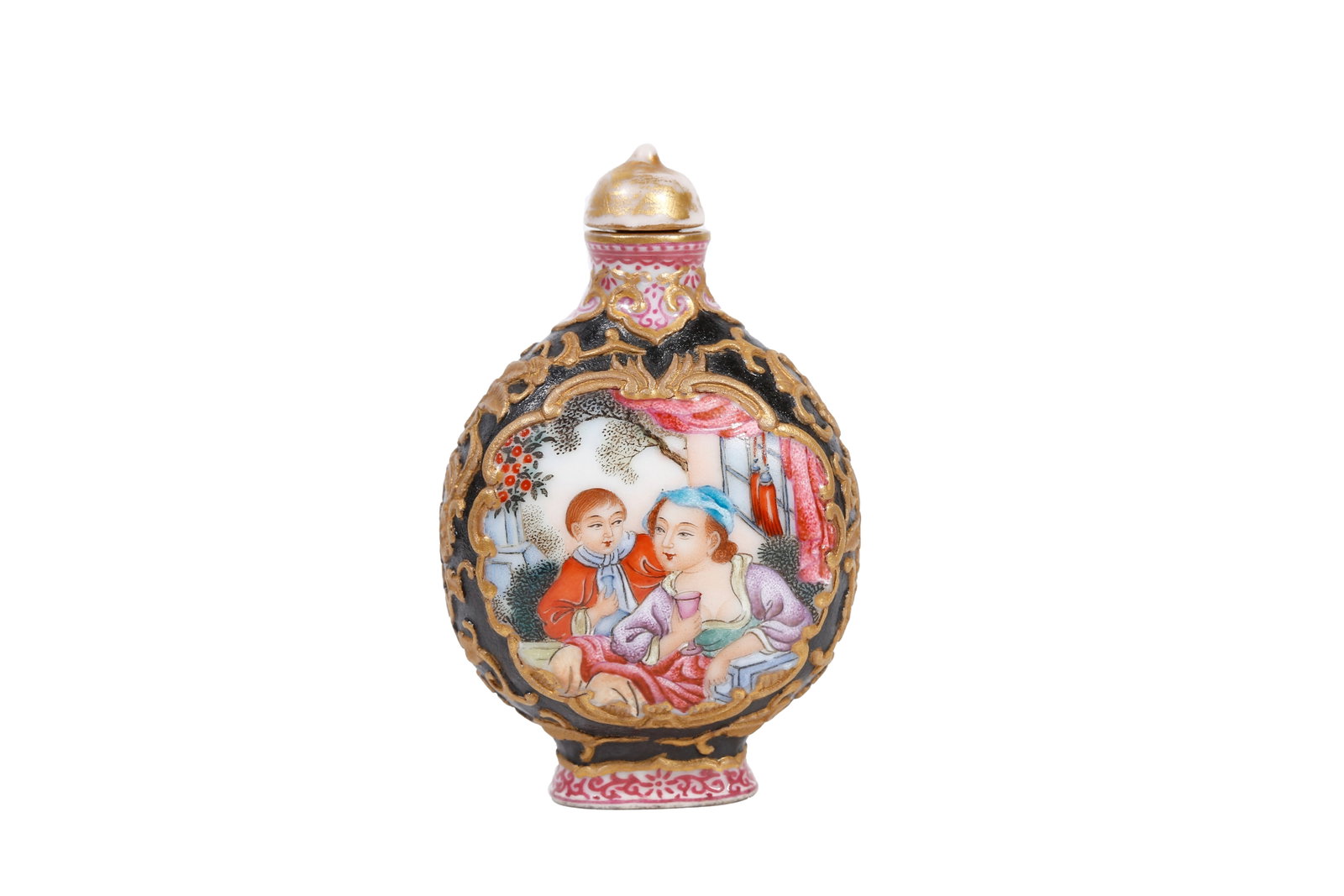 GILT-GROUND ENAMEL SNUFF BOTTLE WITH WESTERN FIGURE DESIGN QIANLONG PERIOD QING DYNASTY (1 of 10)