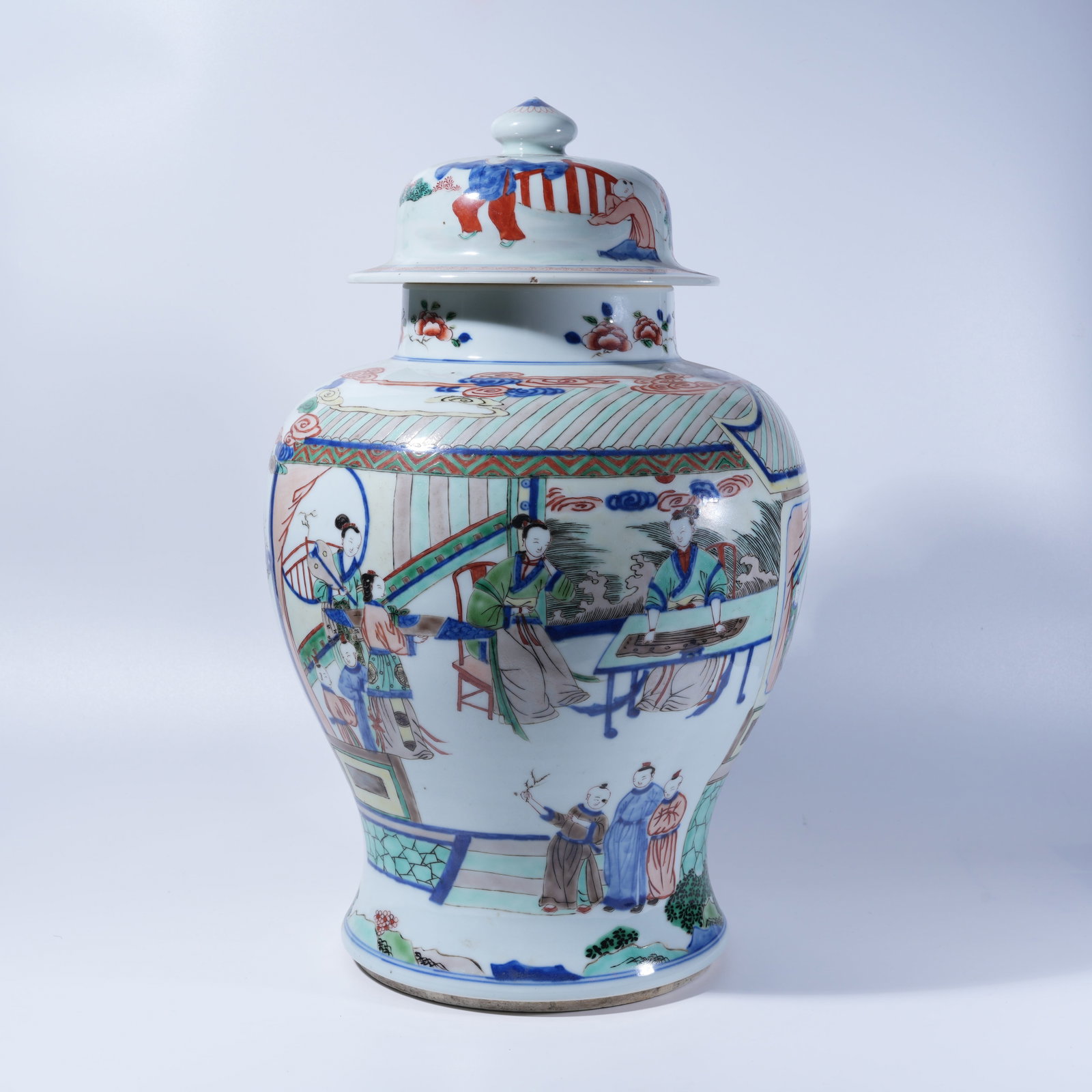 A WUCAI GENERAL JAR WITH CHILDREN AT PLAY PATTERN: Wucai General Jar with Children at Play Pattern