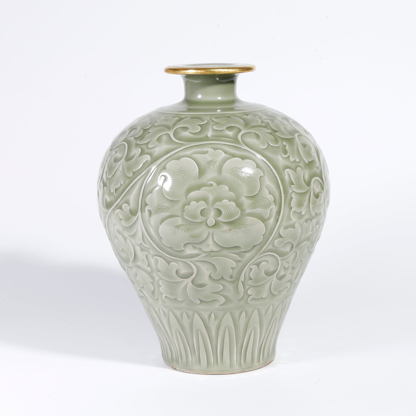 A YAOZHOU KILN APPRECIATION VASE WITH FLORAL PATTERN (1 of 10)